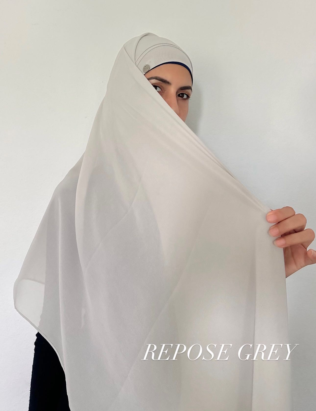 REPOSE GREY