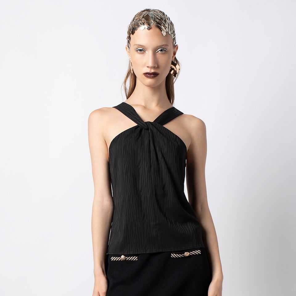 เสื้อแต่งสายรัดไขว้ | Criss Cross Strap Top | 06023