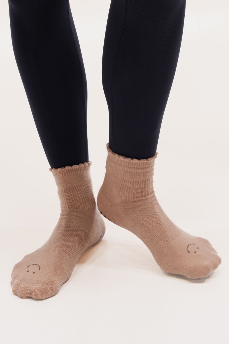 HAPPY ANKLE / Nougat