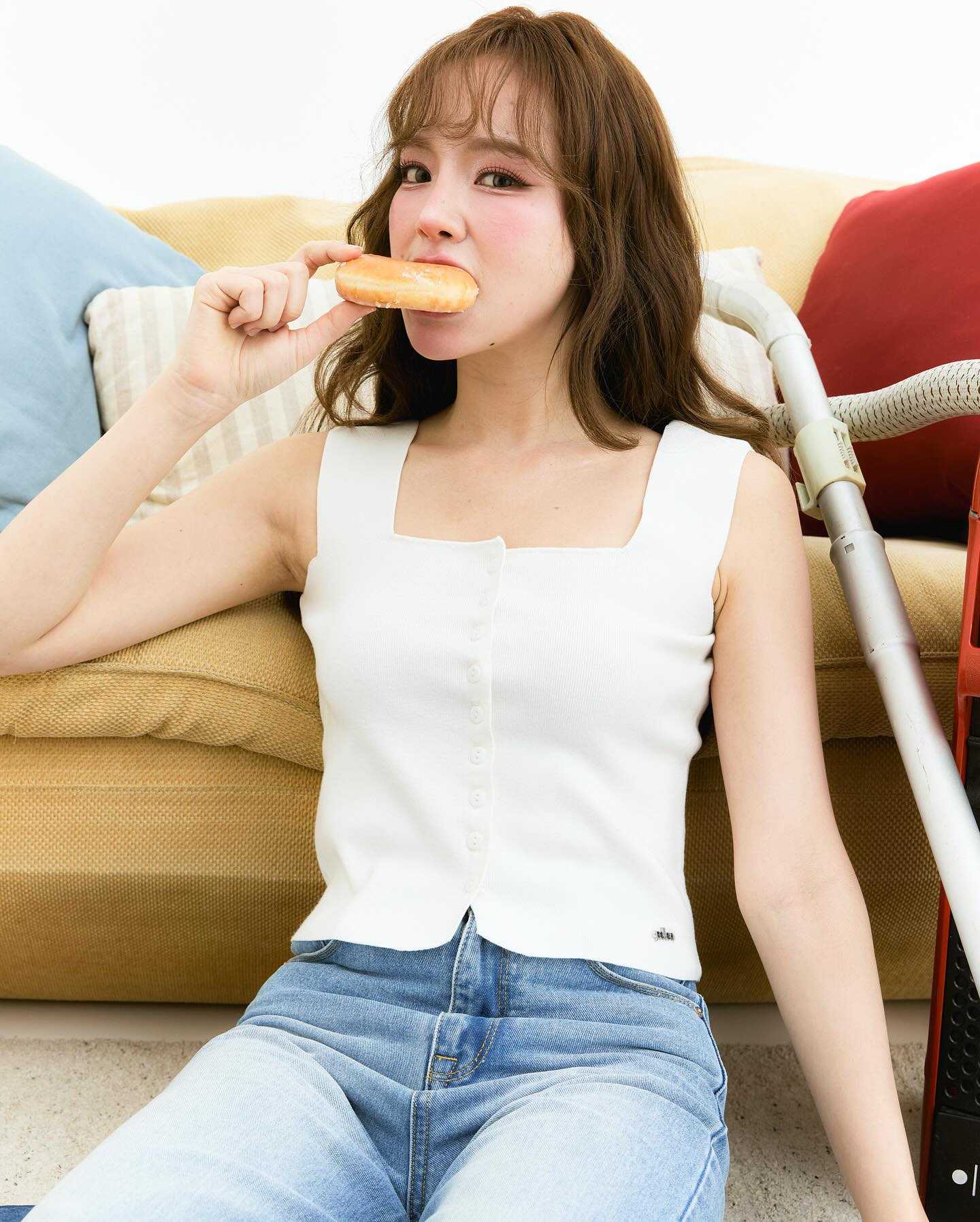 🤍#PollenEssentialTop01 Preppy White