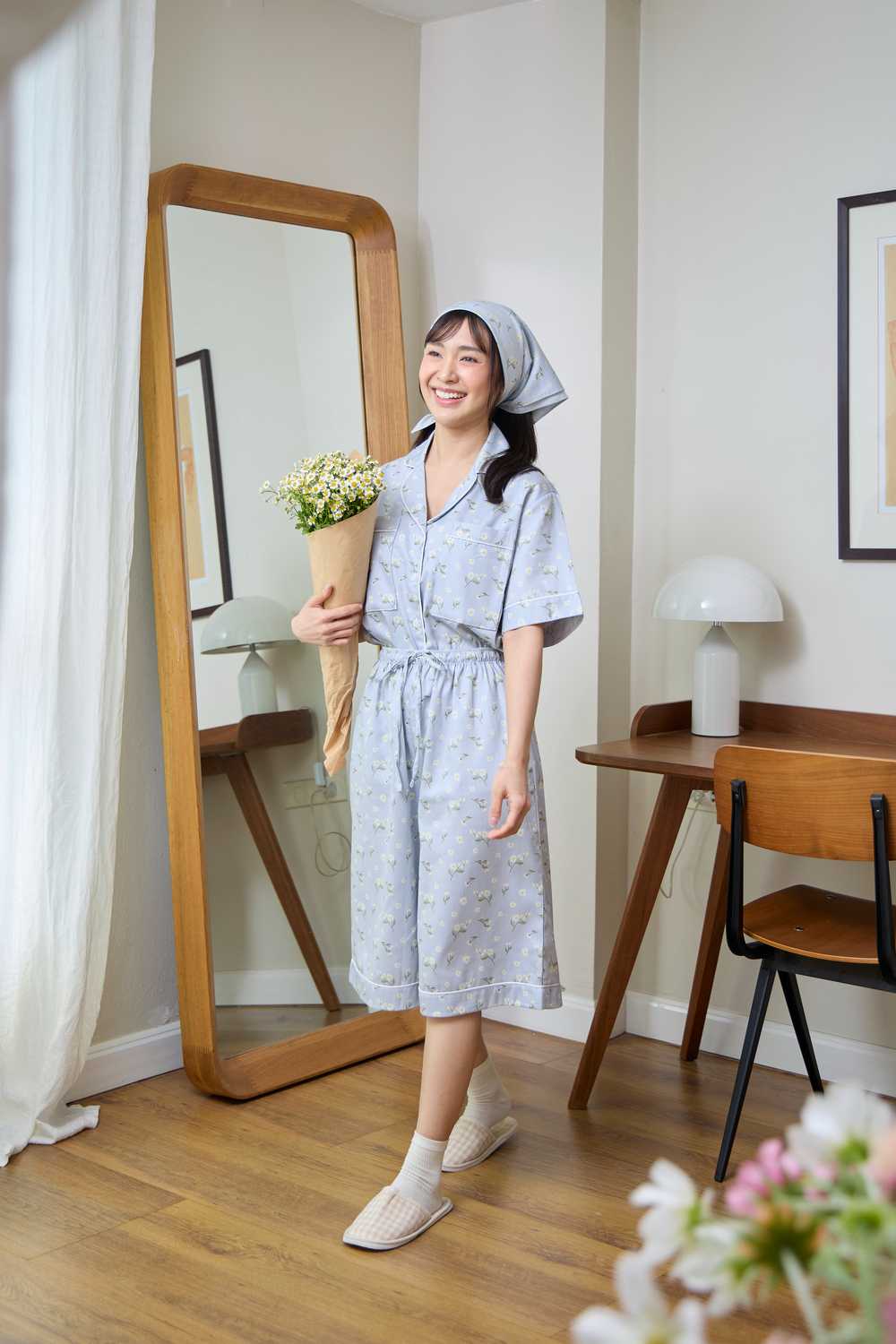 SliptoSleep ชุดนอนโนบรา - Camomile Mid Pants Set