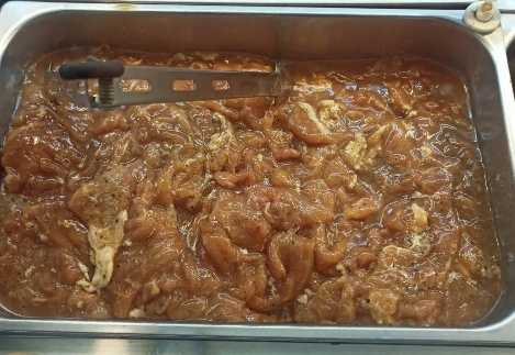 หมูนุ่มพริกไทยดำ (ร้านหมูหมักเจ้ฮั้ว) ขั้นต่ำ 2 ขีด ขีดละ++