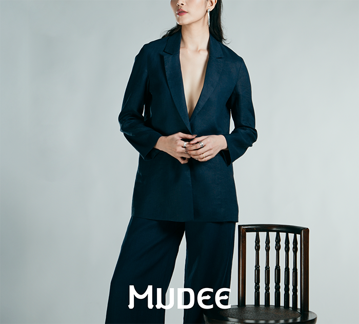 เสื้อสูทลินินสีกรม Luxe Navy Linen Blazer
