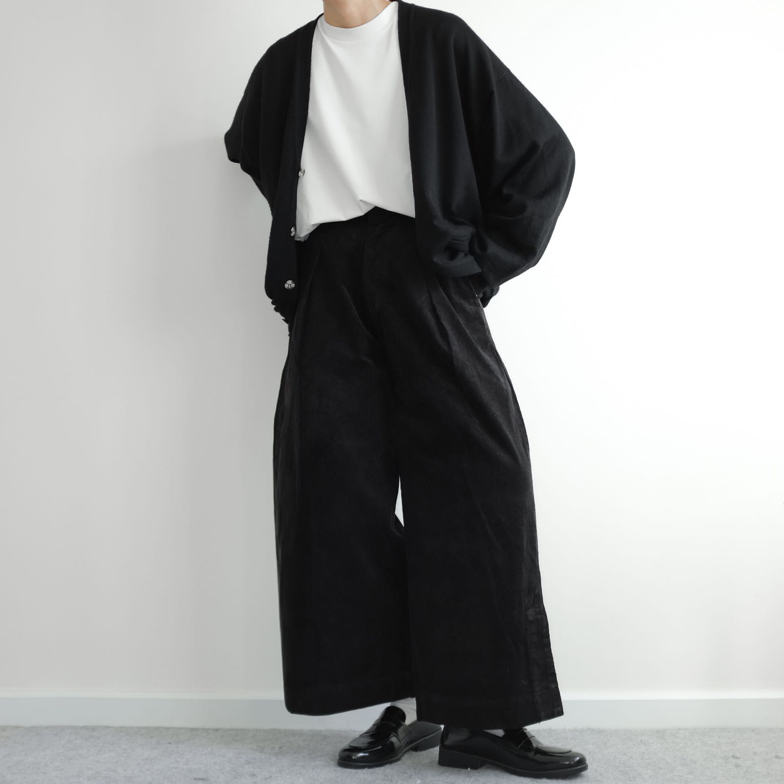 Junny Clouds  Relaxed Cropped Wide Legs Corduroy Pants