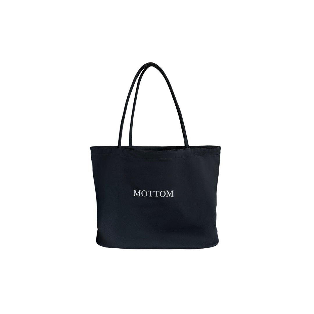 MOTTOM Essential Tote Bag