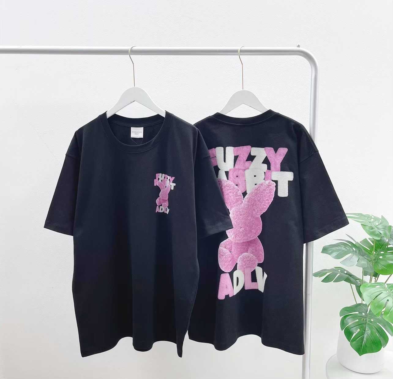 Adlv Rabbit T-Shirt (Black/pink)