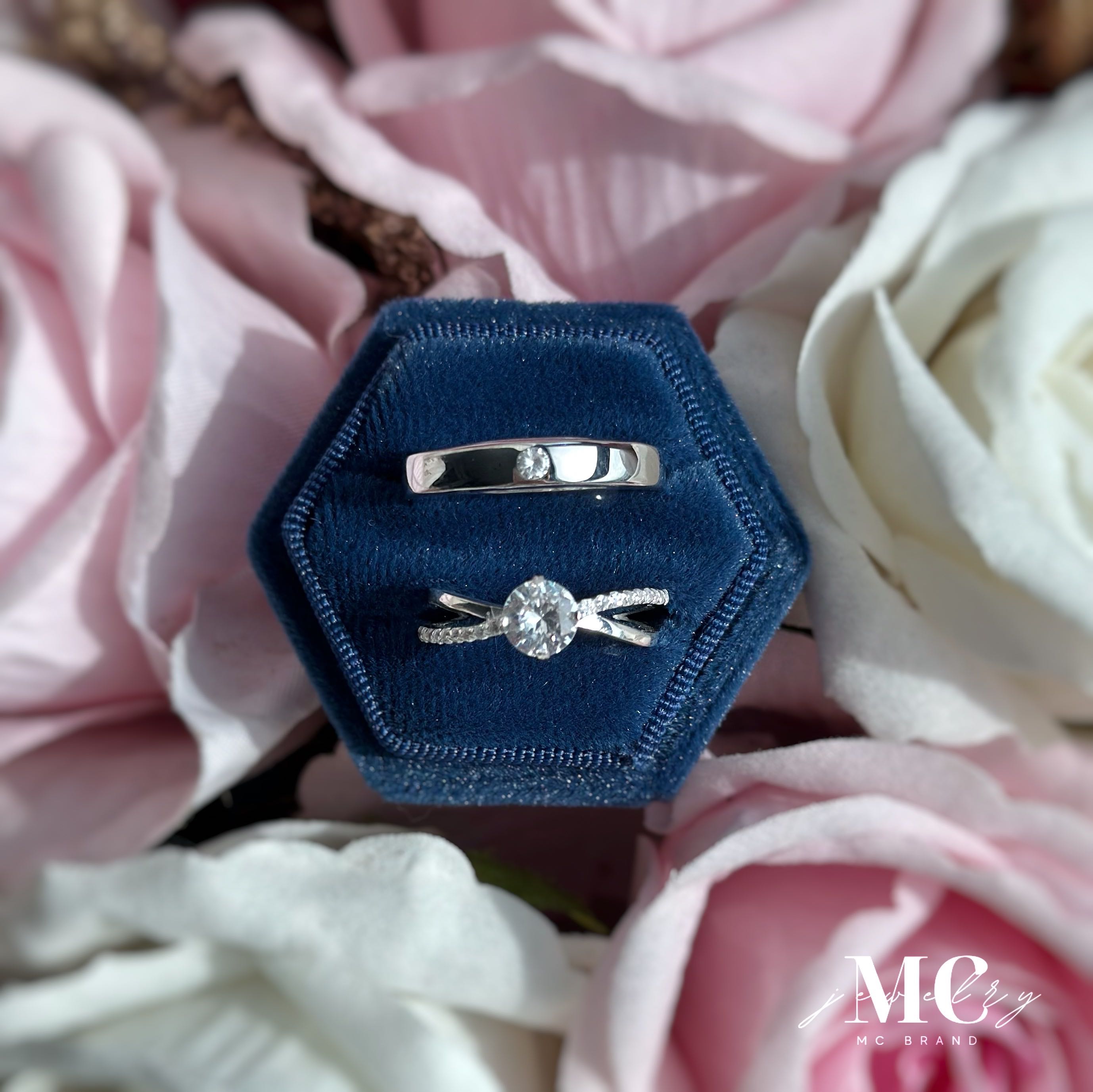 แหวนคู่เงินเเท้,เงินชุปทองคำขาวรุ่น Billy.Cara 💍💖✅สลักชื่อฟรี🤍ไม่ลอกไม่แพ้✨แถมฟรีกล่องจิวผ้าเช็ด✨