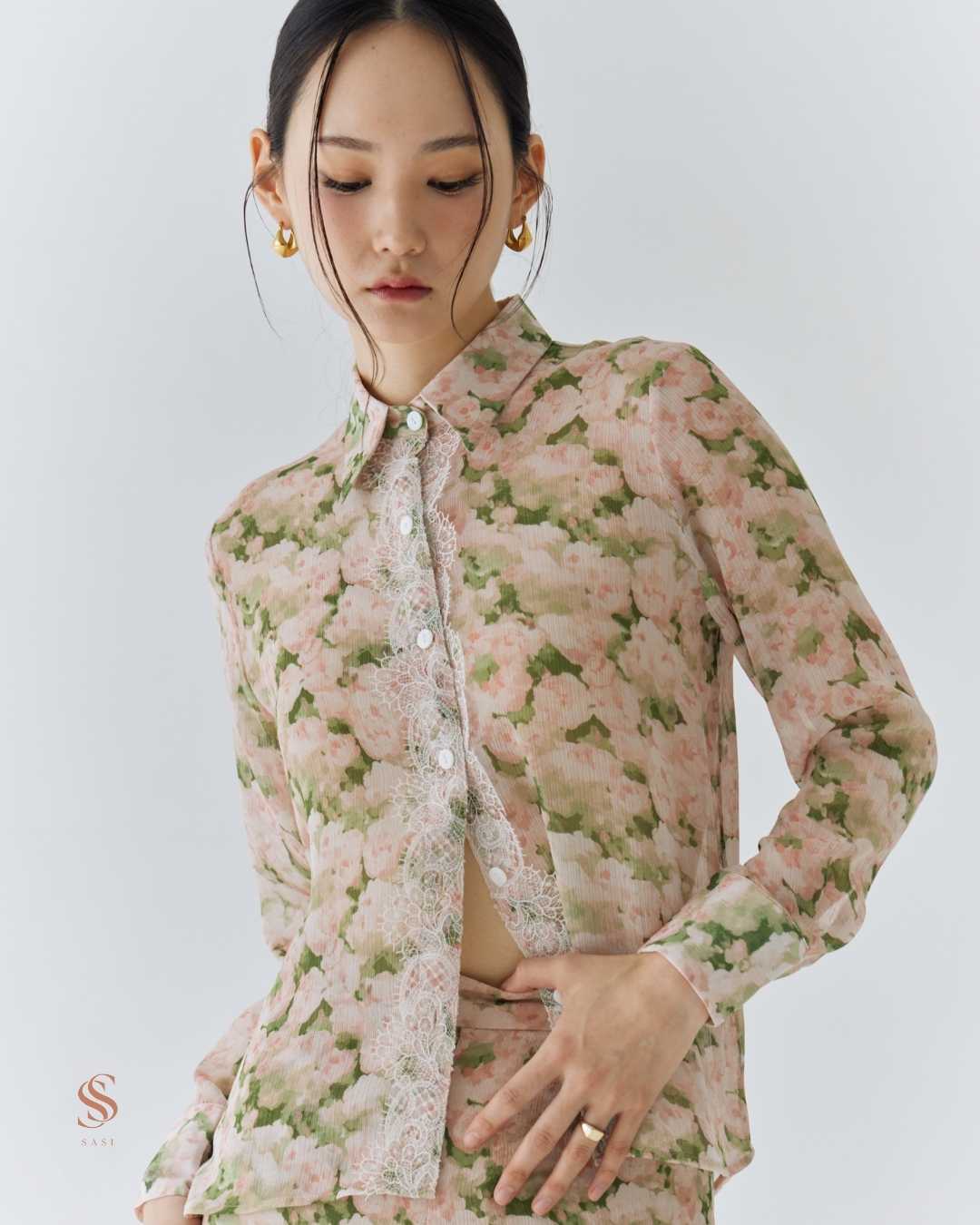 Bysasi Blossom sleek shirtเสื้อเชิ้ตผ้าปริ้น(SSSS2470008)