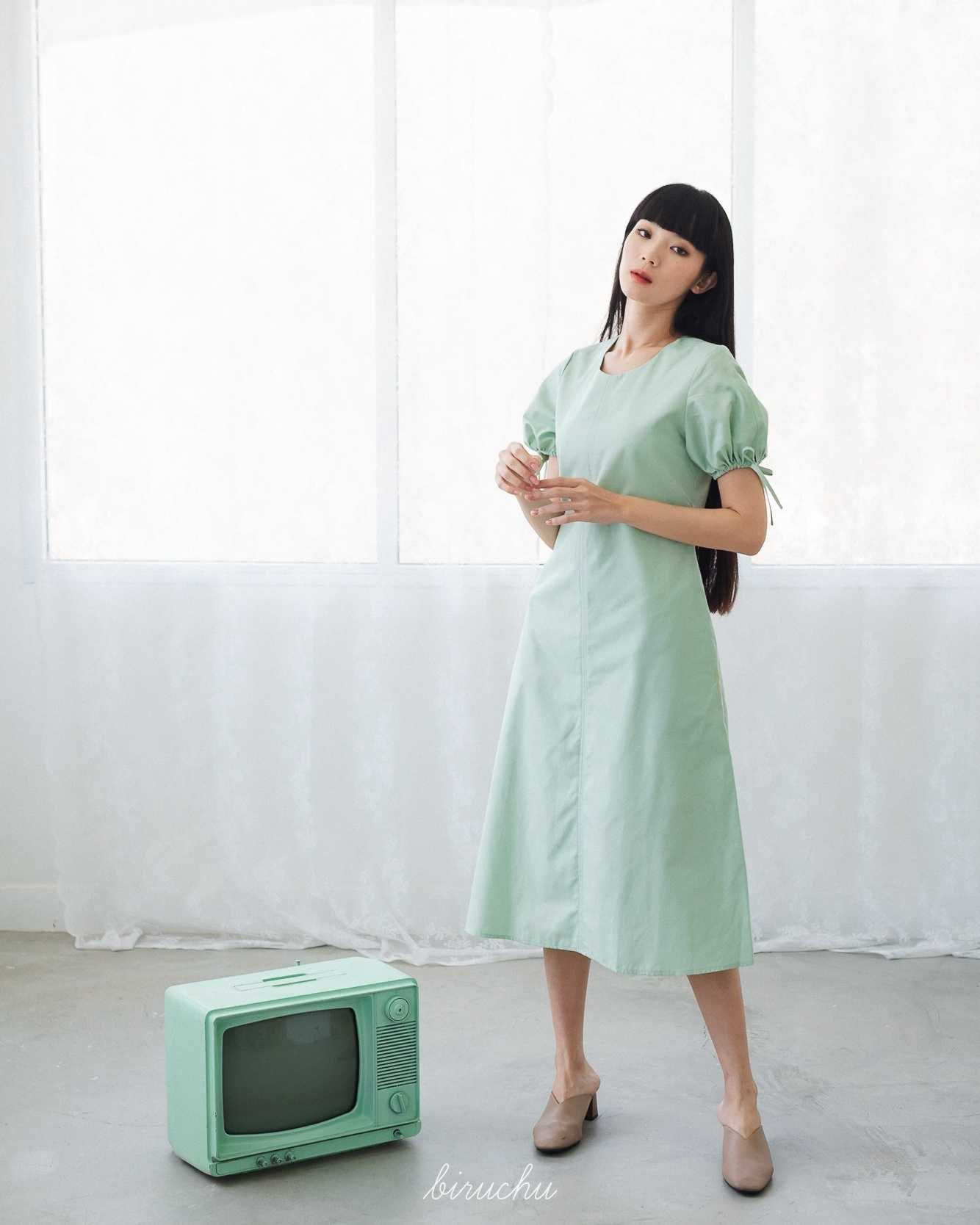 Clearance Sale - MARINA DRESS เดรสยาวแขนพอง มี 3 สีให้เลือก