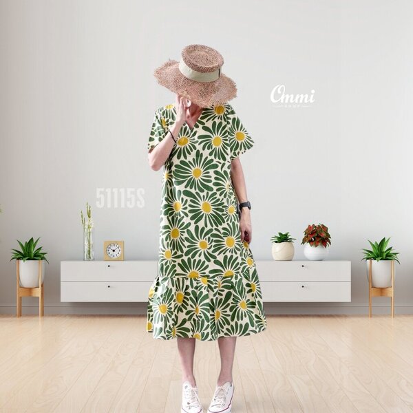 Ommishop 51115S ชุดเดรสแฟชั่น คอวี แต่งชายระบาย ลาย ดอกทานตะวัน Cotton Japan 100% (Bonus)[51115]