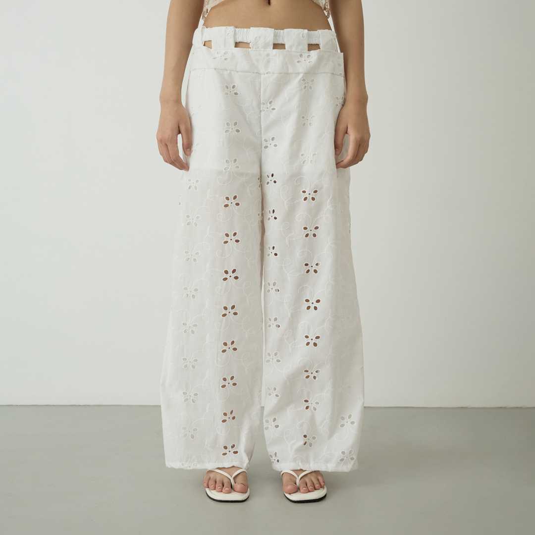 BLACKDOG BKK -  Hang pants  กางเกงผ้าคอตตอนฉลุเอวยางยืด - AW2507