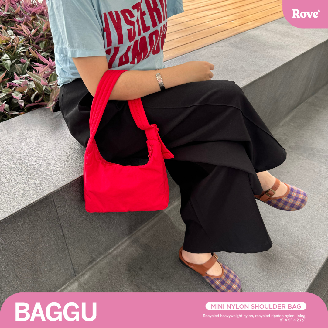 BAGGU Mini Nylon Shoulder - Candy Apple Red