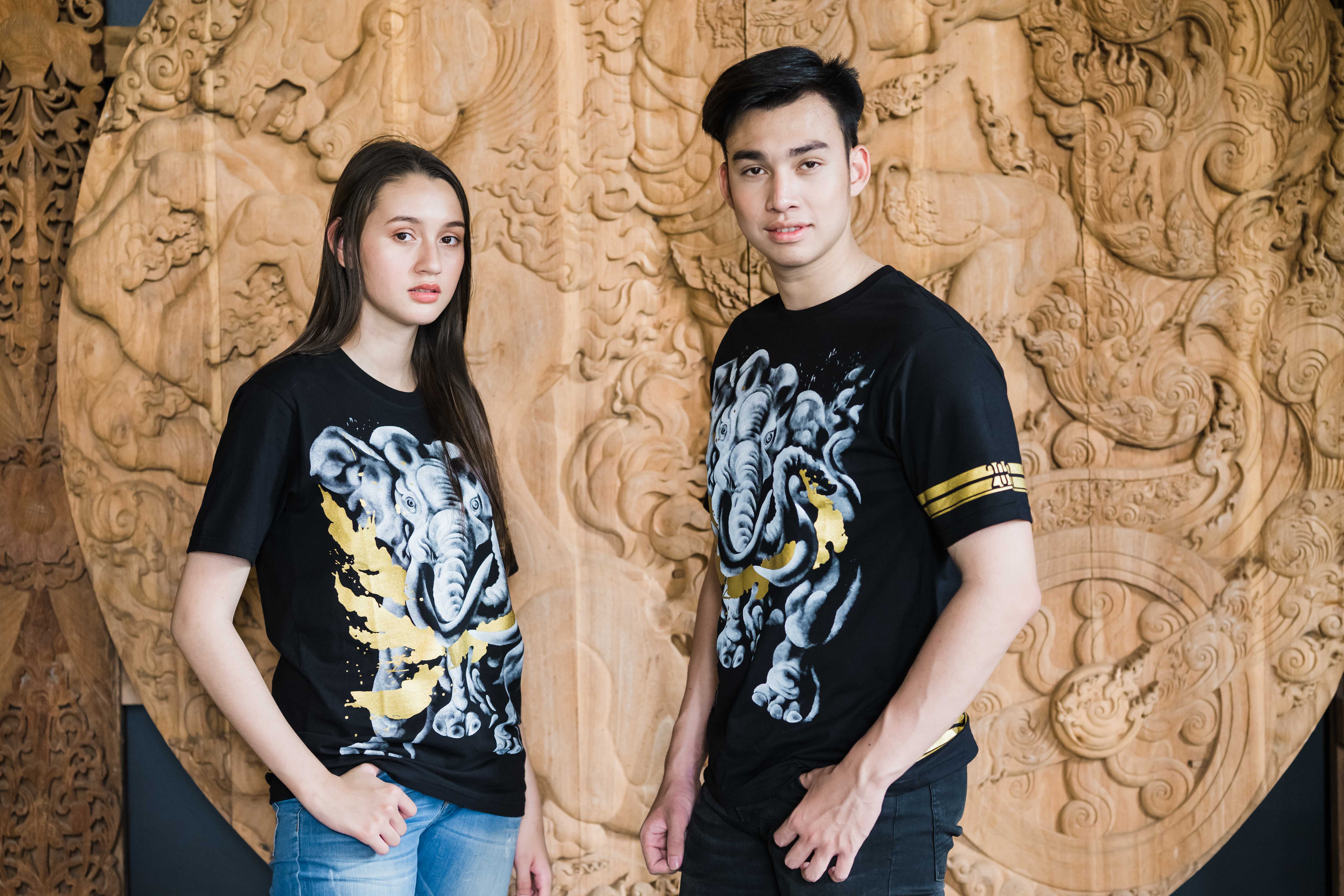เสื้อยืดพิมพ์ลายช้างนพสุบรรณ รุ่น สีทอง