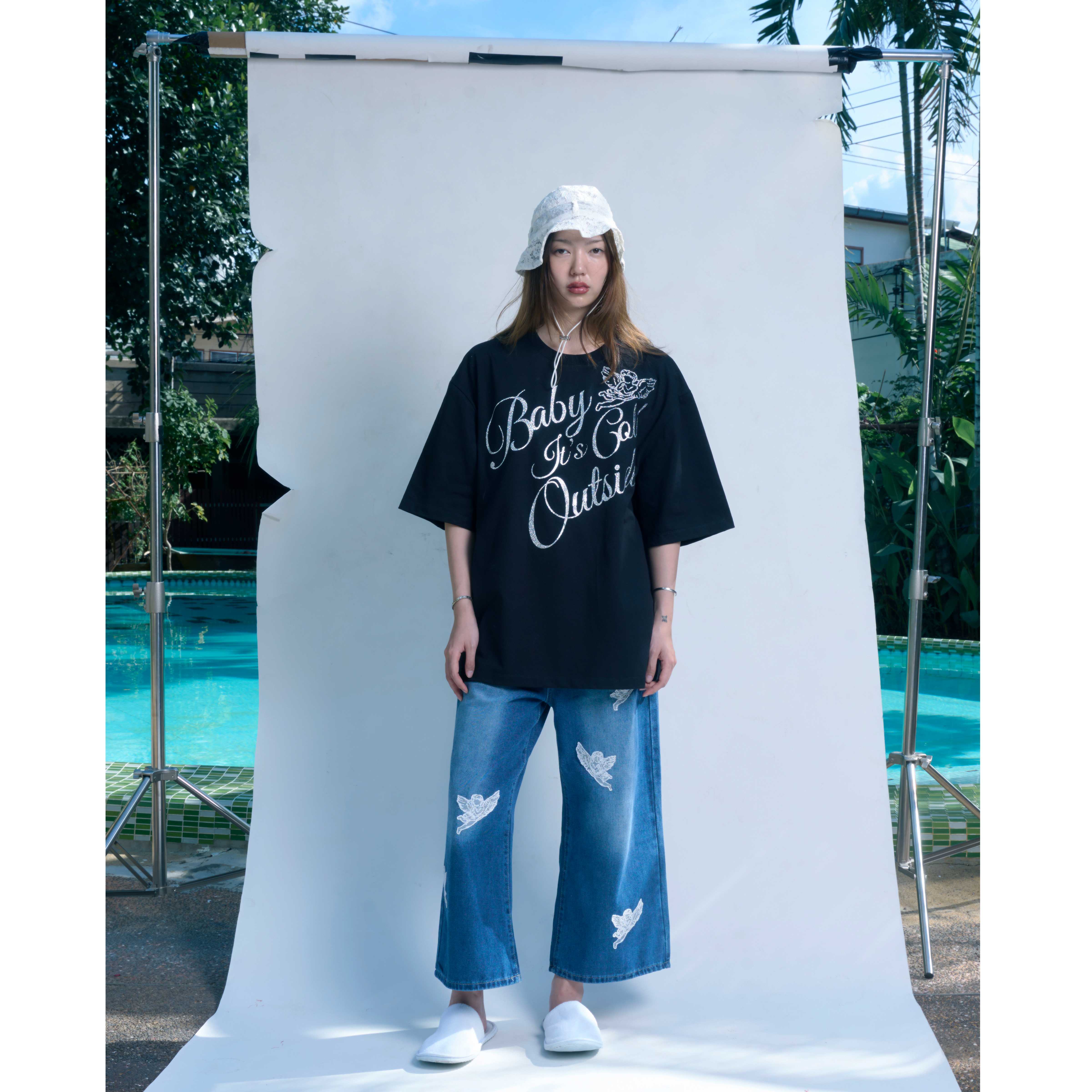 Rotsaniyom BABY CUPID Oversized T-shirt