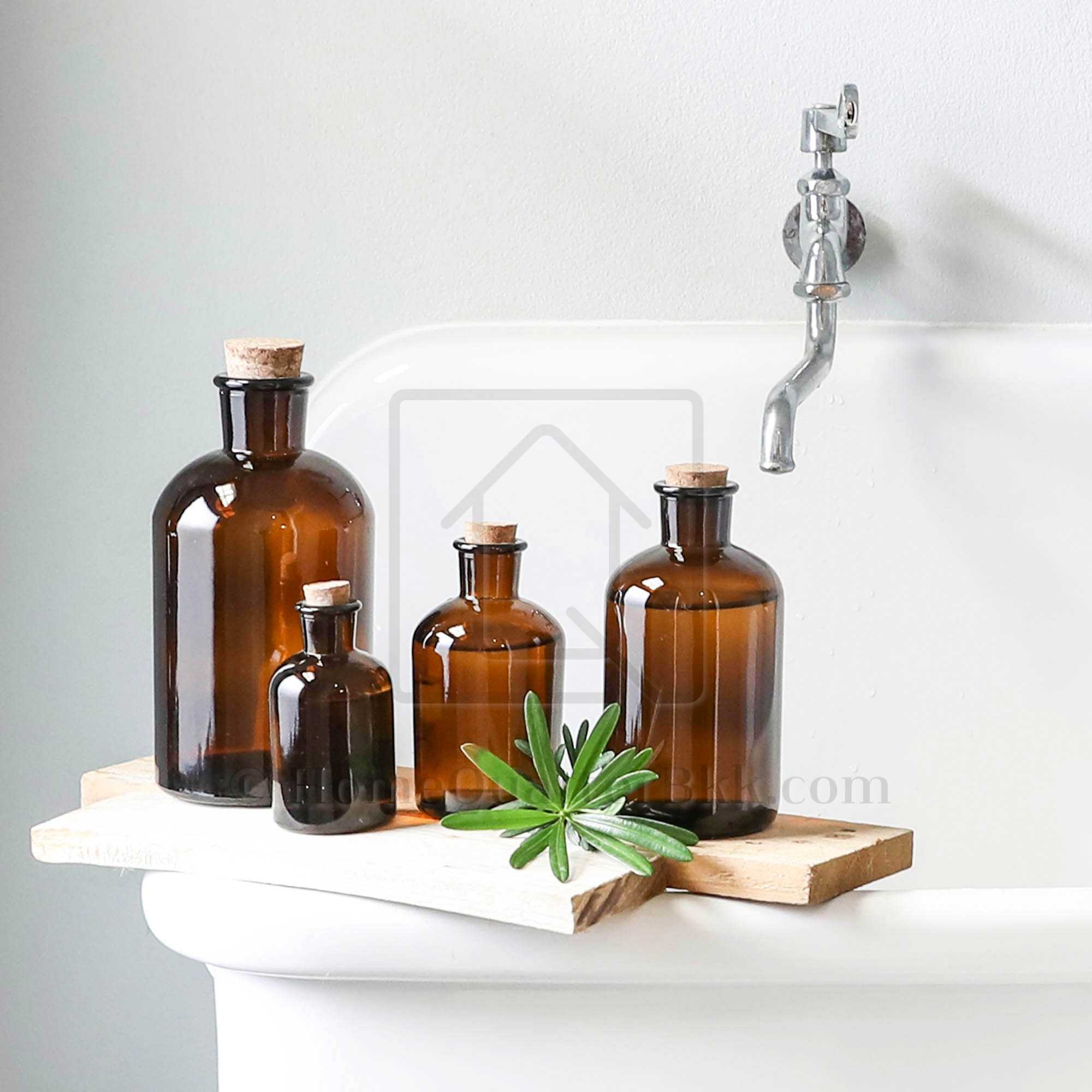 ขวดแก้วสีชา ปากแคบ พร้อมจุกคอร์ก ขนาด 1,000 มล. | Brown Glass Bottle  Narrow Top 1,000 ml  With Cork