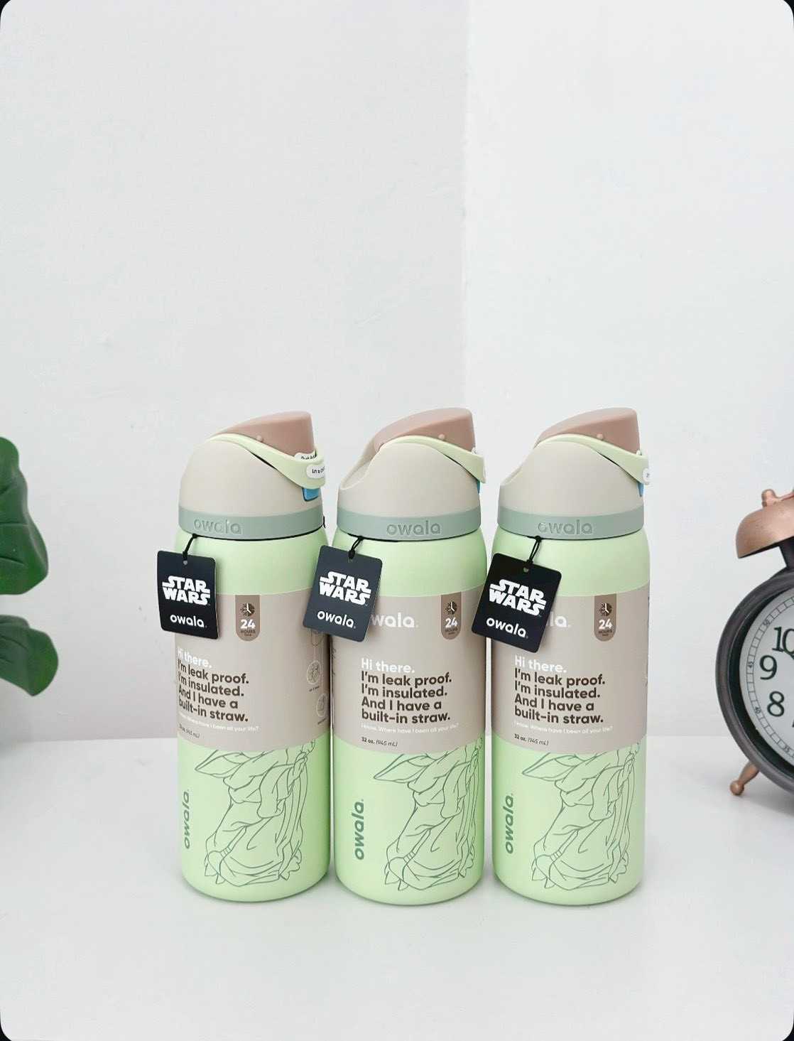 Owala Star Wars FreeSip 32 Oz ( GroGu )