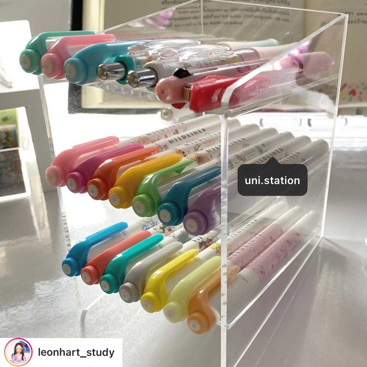 คอนโดปากกาอคริลิค ที่วางปากกาใส ชั้นวางปากกาแบบใส ชั้นวางปากกาแนวตั้ง svasp