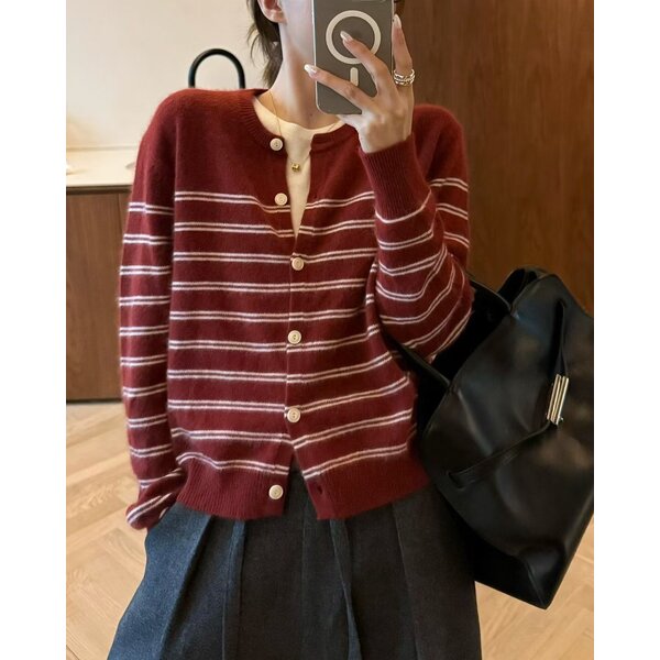2MUAY SELECT | รุ่น GZ25147 COZY STRIPED BUTTON FRONT CARDIGAN 7 สี