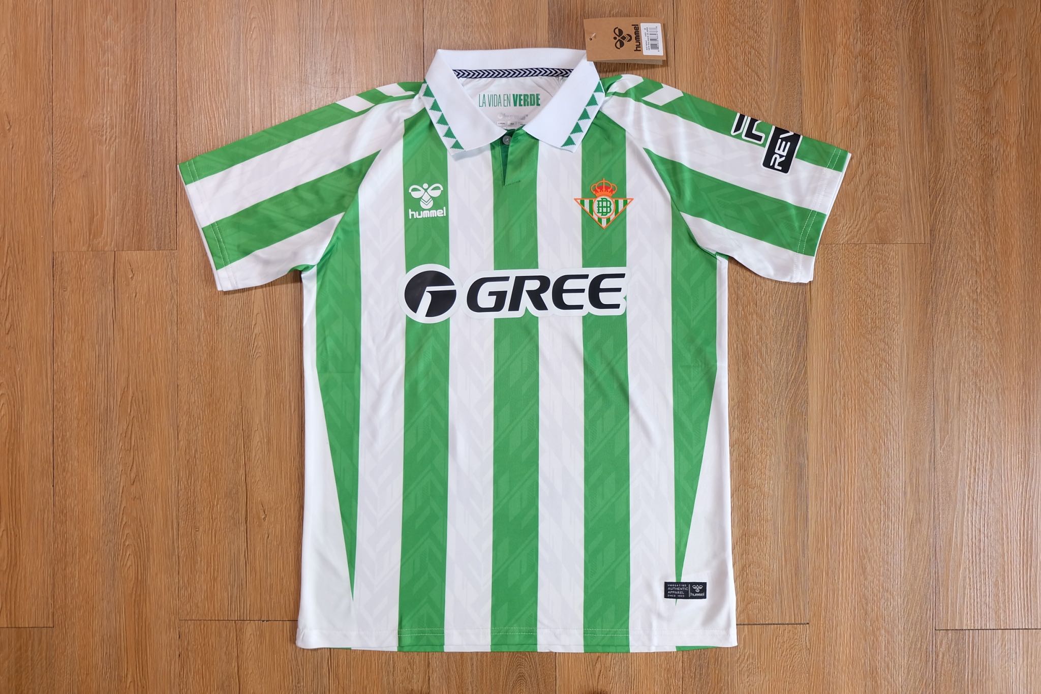 เสื้อฟุตบอล เรอัล เบติส เหย้า  เกรดแฟนบอล Fans Edition 2024