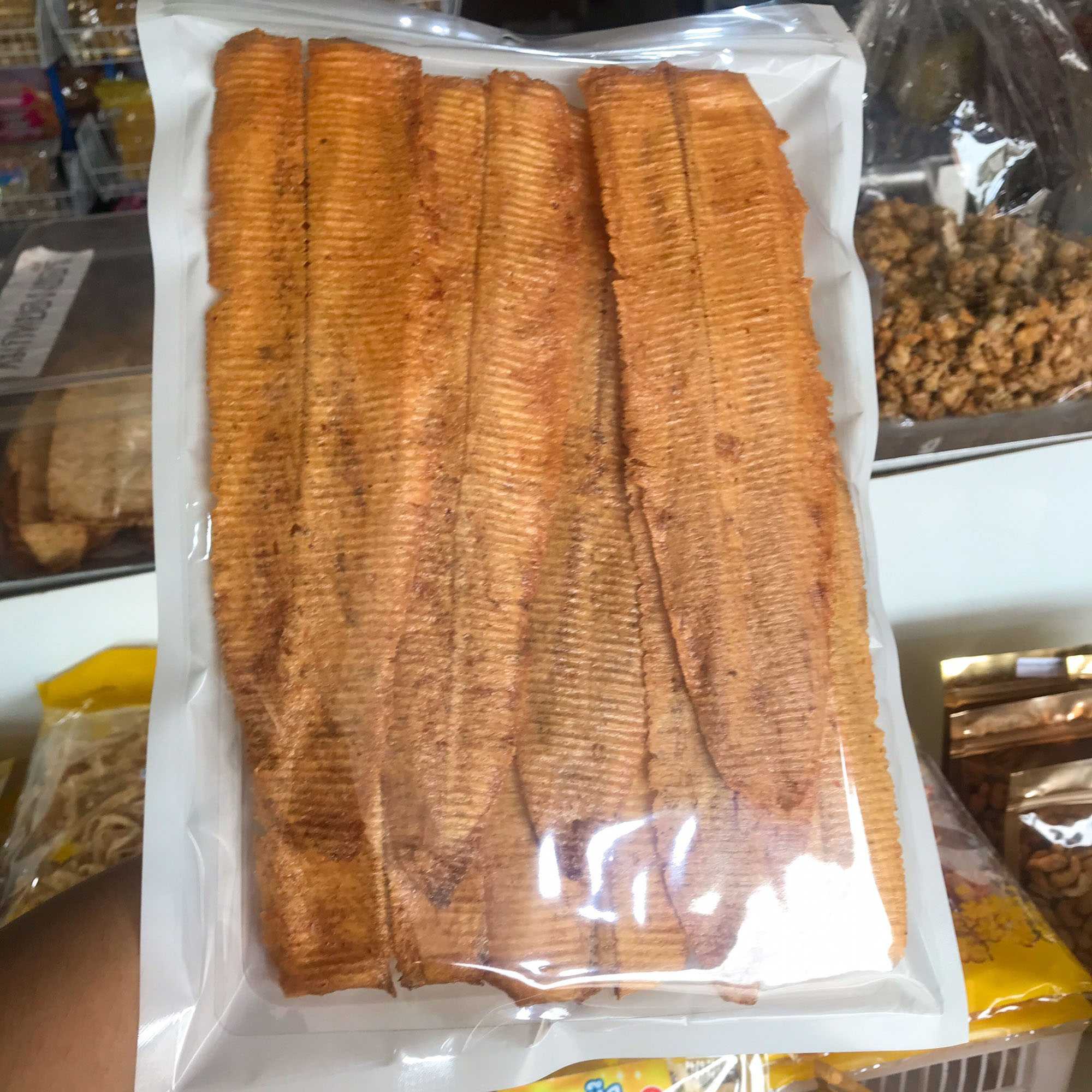 หมึกกรอบ 3 รส อร่อยเด็ด หวานเค็มเผ็ดโดนใจ  100 กรัม 120฿
