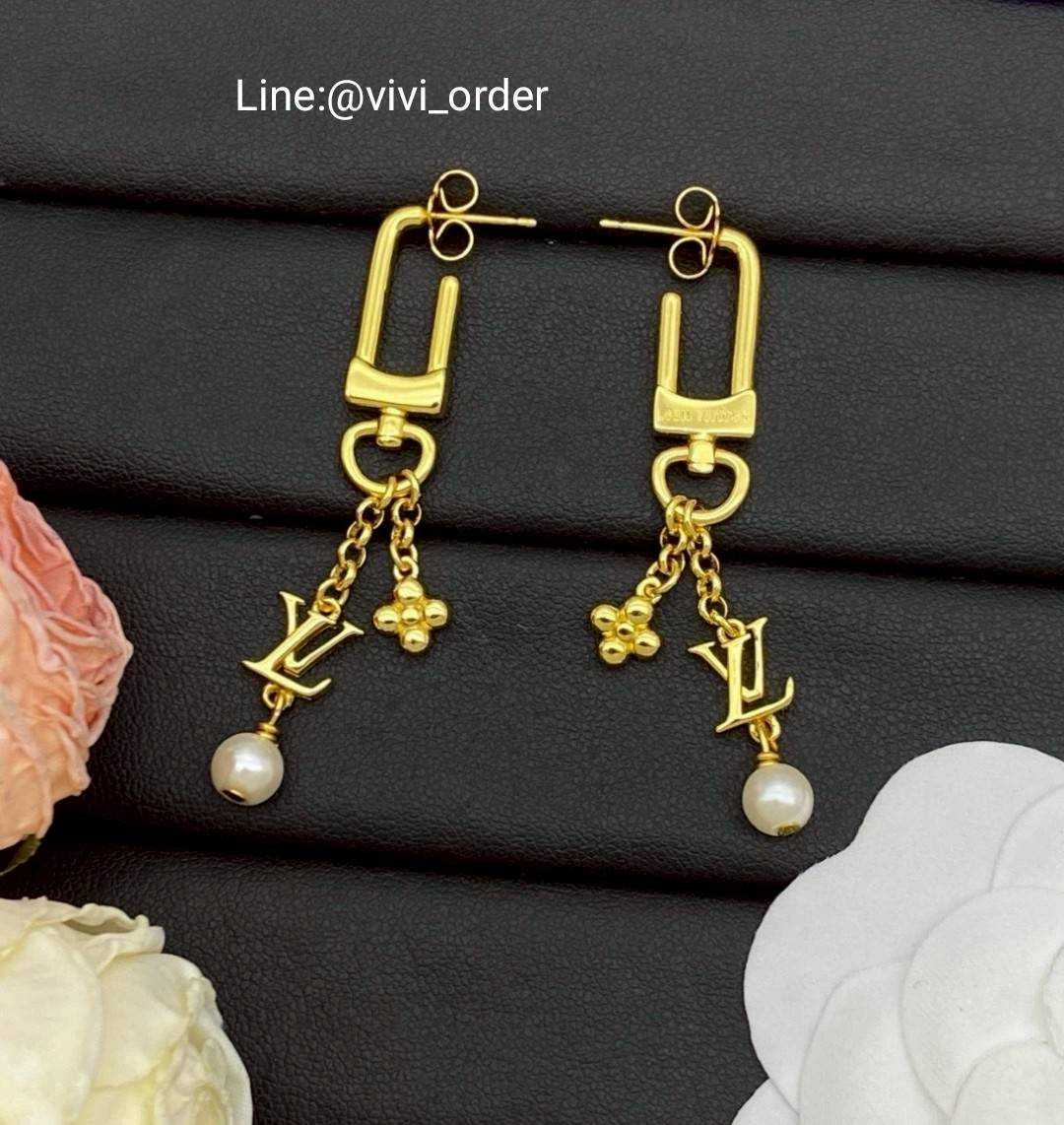 ( SALE ) Louis vuitton iconic paerl earrings 