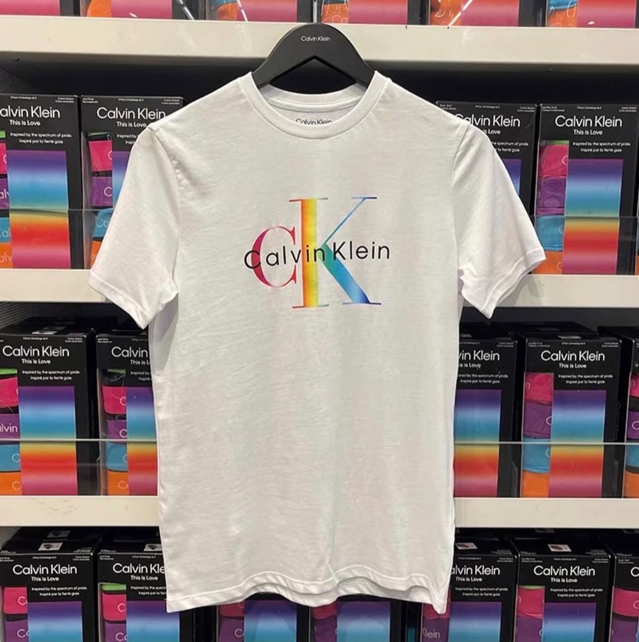 T-shirt basic // เสื้อยืดเบสิค