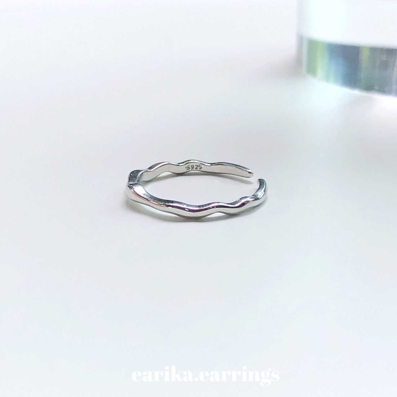 earika.earrings - simple rough ring แหวนเกลี้ยงขรุขระเงินแท้ ฟรีไซส์ปรับขนาดได้