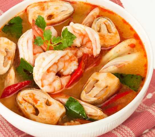 ต้มยำกุ้ง,หมึก Tom Yum Shrimp/Squid