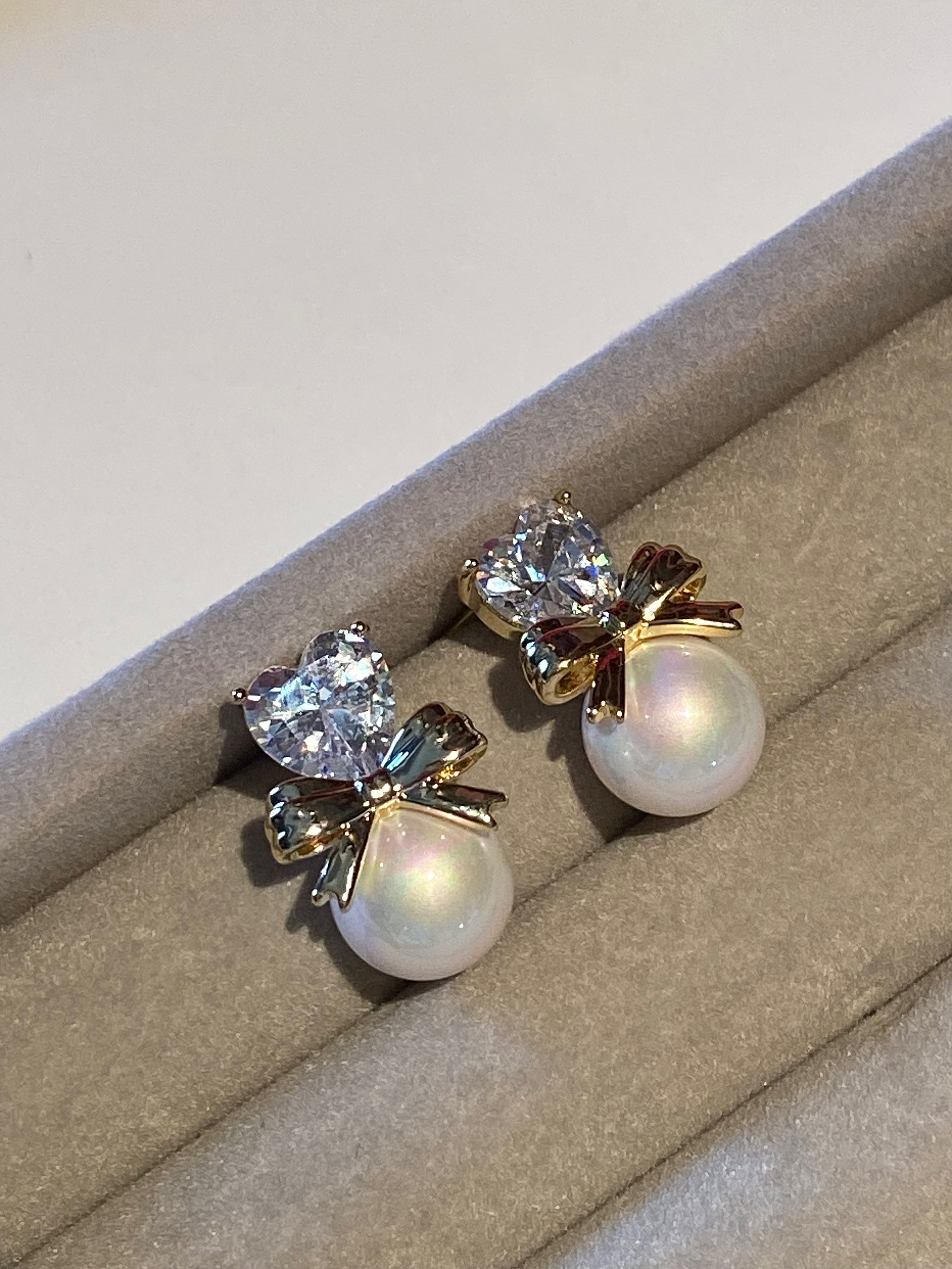 Emilia earrings🤍✨