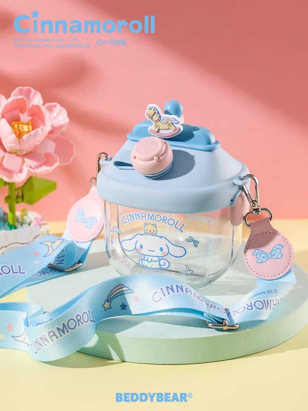 BeddyBearXCinnamoroll  กระติกน้ำใสไตรตัน 2In1 ฝาหลอดดูดและยกดื่ม พร้อมสายสะพาย BB012-015CR