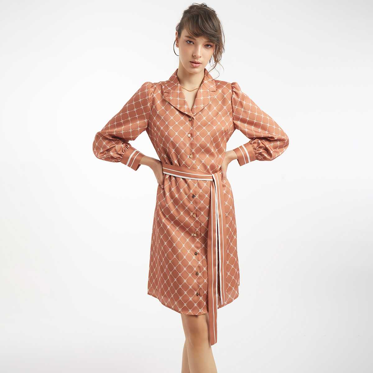 เดรสเชิ้ตลายโมโนแกรม | Monogram Print Dress with Sash | 04802