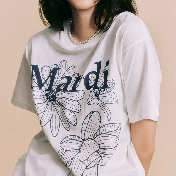 Mardi Triple Flower Ivory Navy T-Shirt