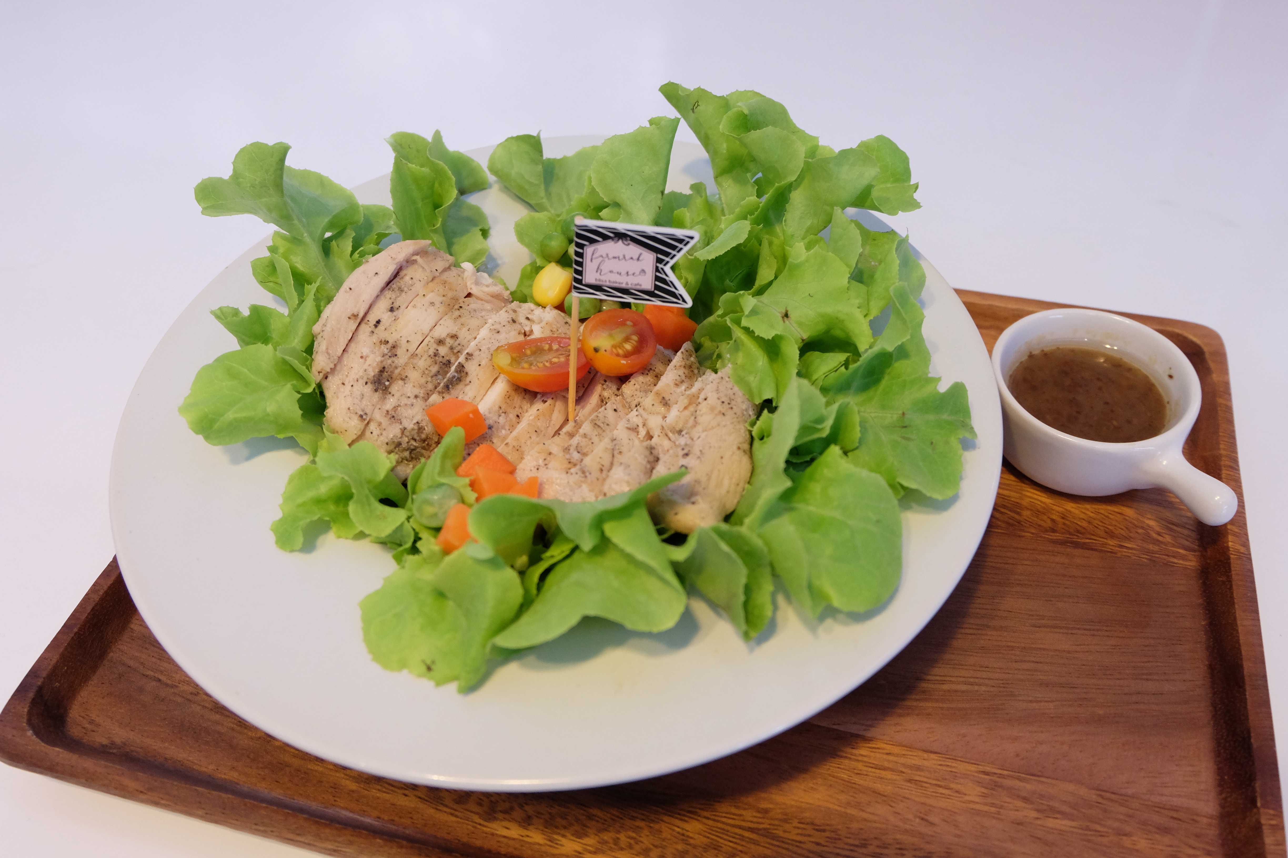 Steak - Healthy Chicken สเต็กอกไก่พริกไทยดำ