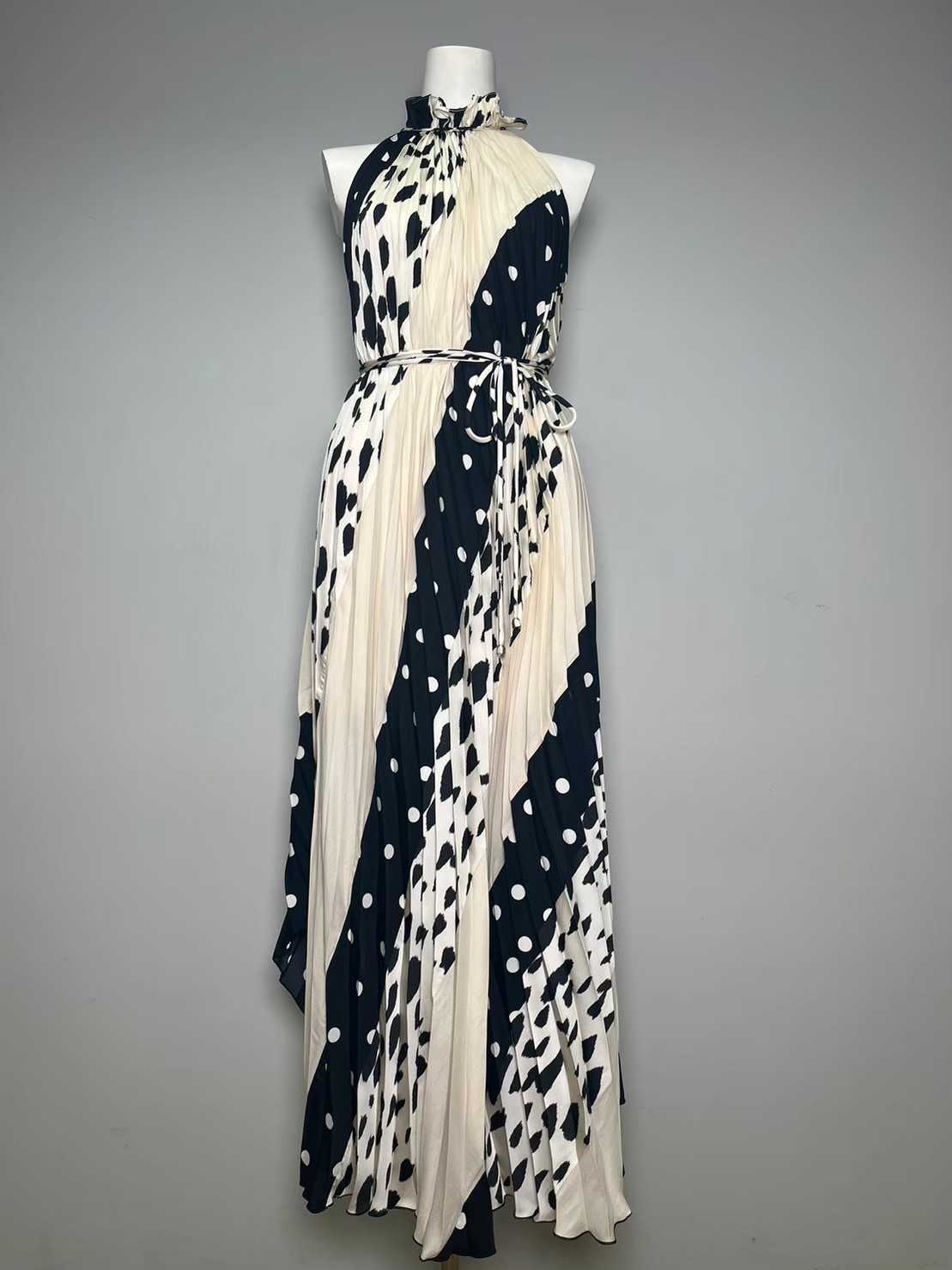 Bell Dress Earth Day - Black/White