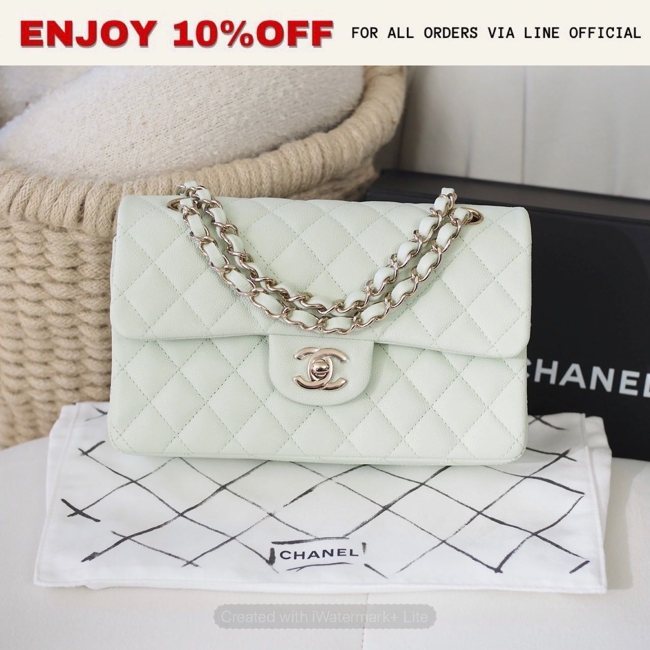 📍KEPT UNUSED📍CHANEL Classic 9'' สี Light Green Caviar GHW Microchip | Bag