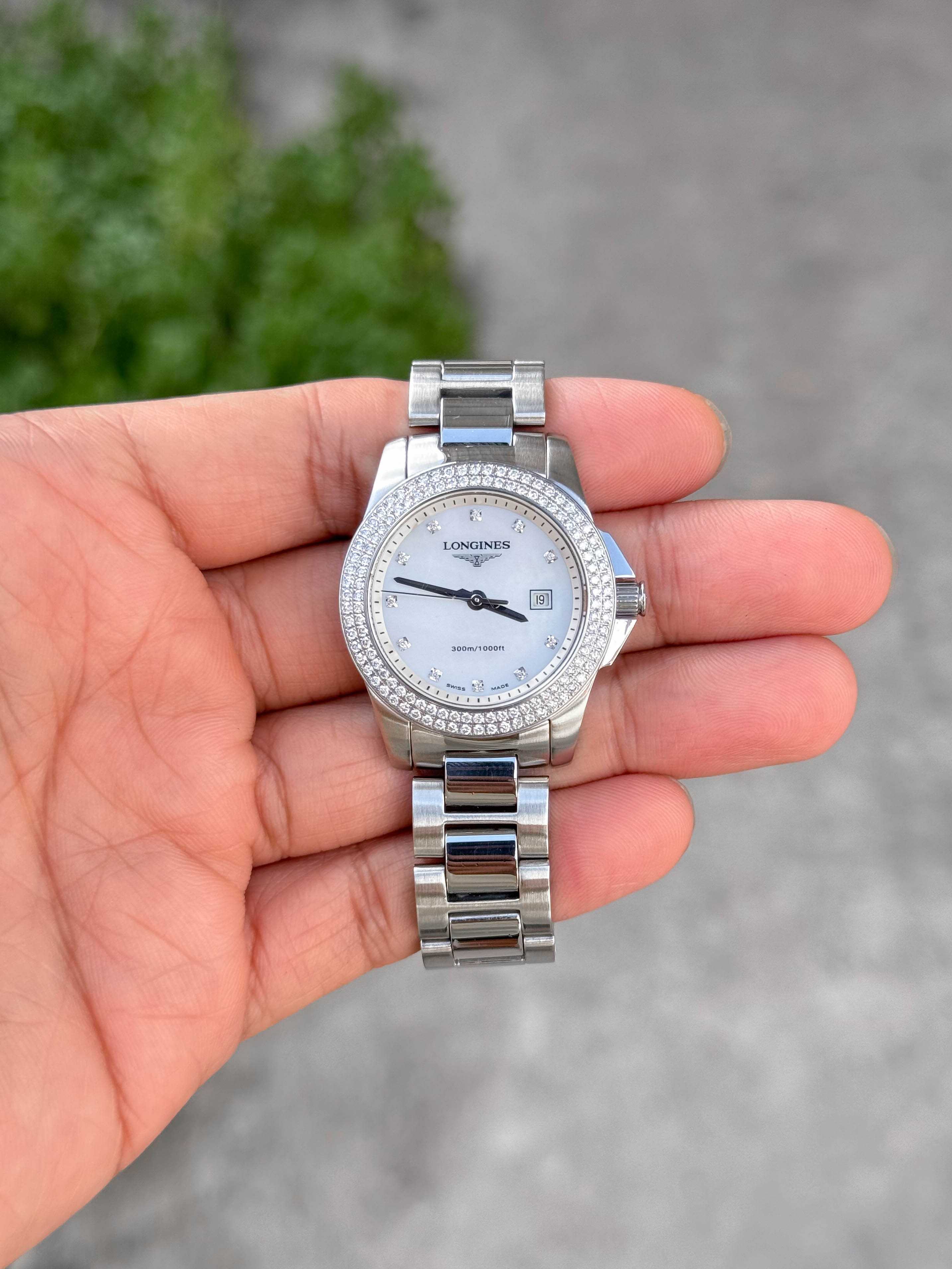 Longines Conquest Classic Full Diamond Lady Size Quartz