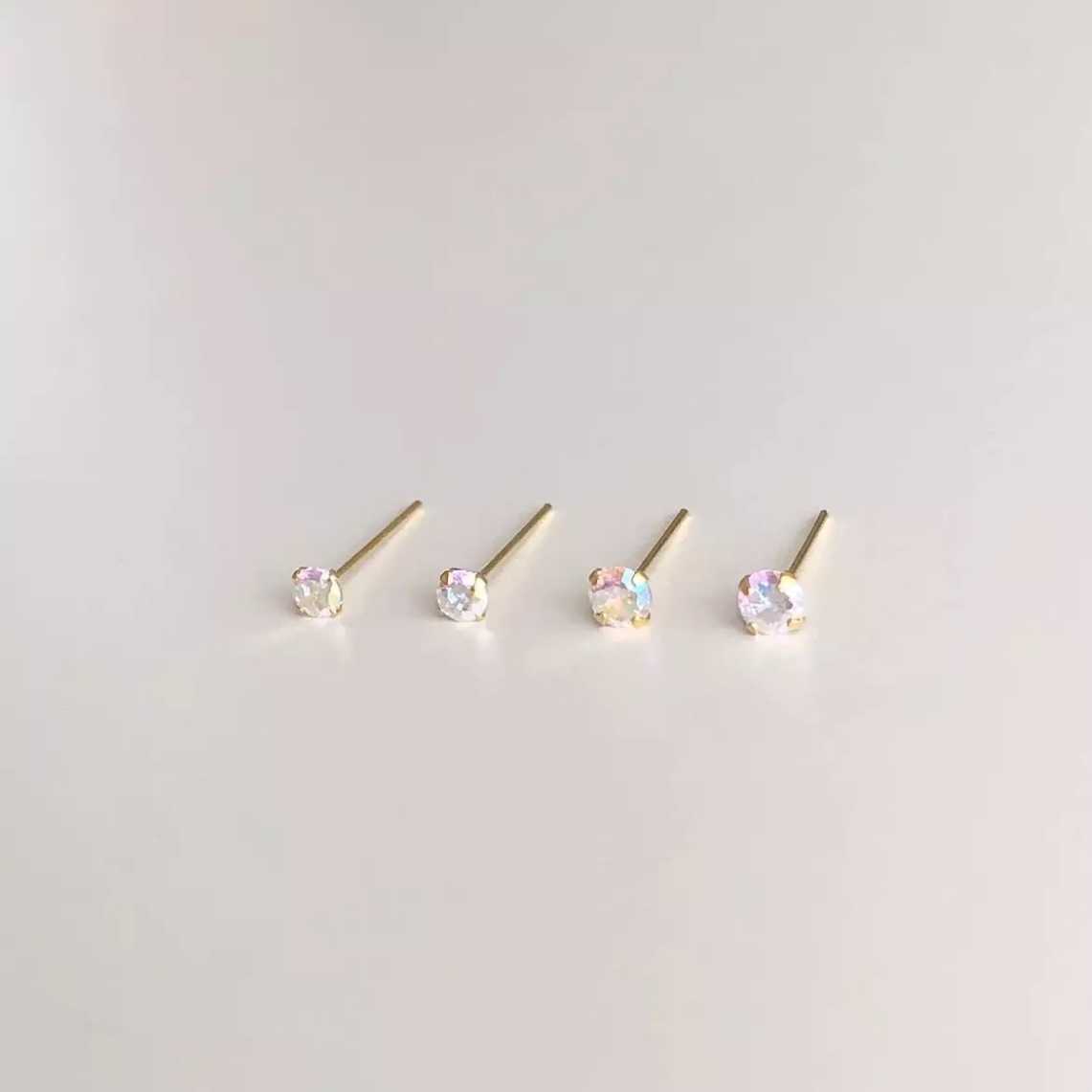 Winterwinter Jewelry Silver925 : ต่างหูเงินแท้ cz เรนโบว์ ก้านสีทอง น่ารักสไตล์เกาหลี
