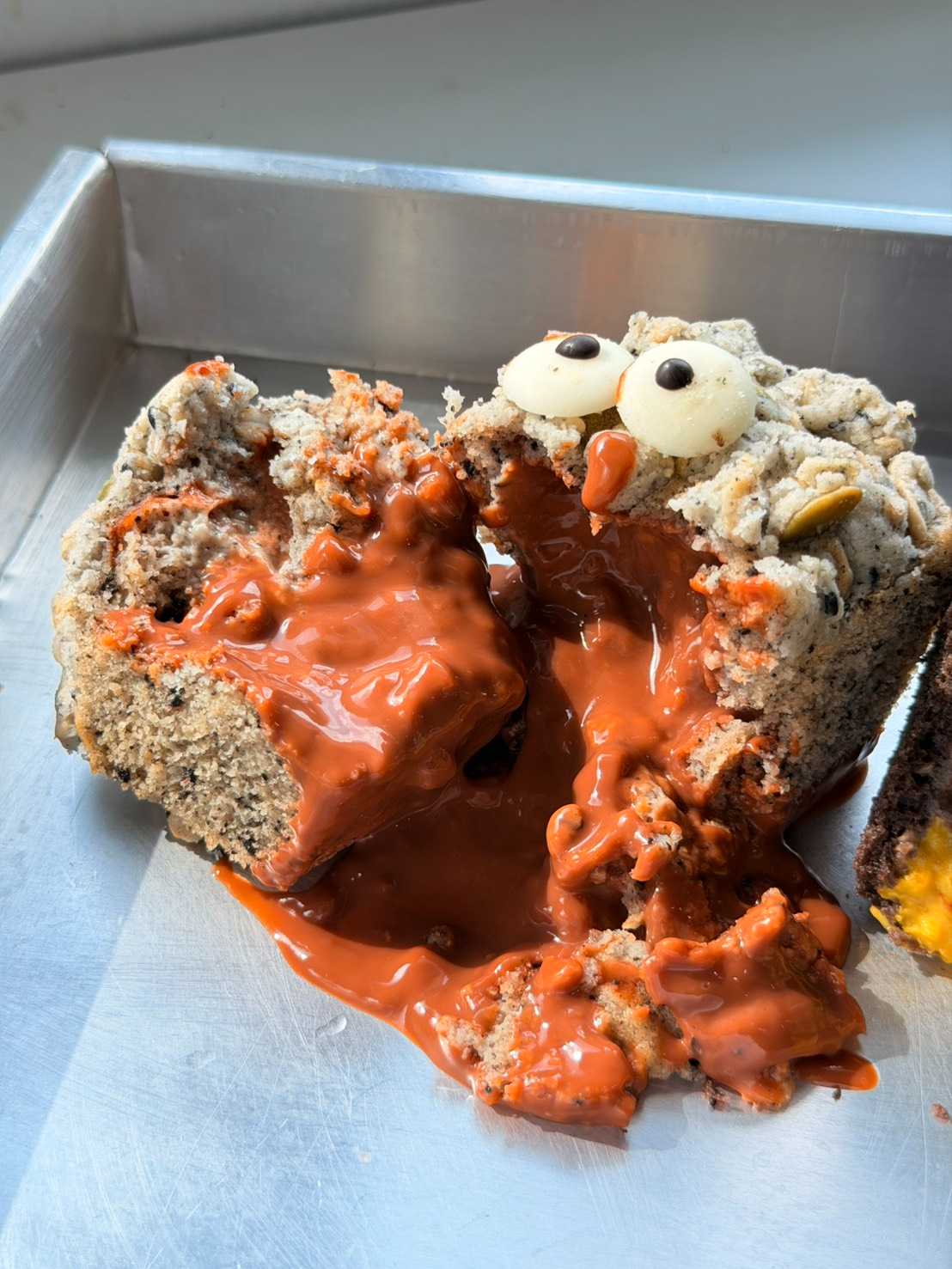 PekoPeko - Lucky in Loaf - Draculean🖤