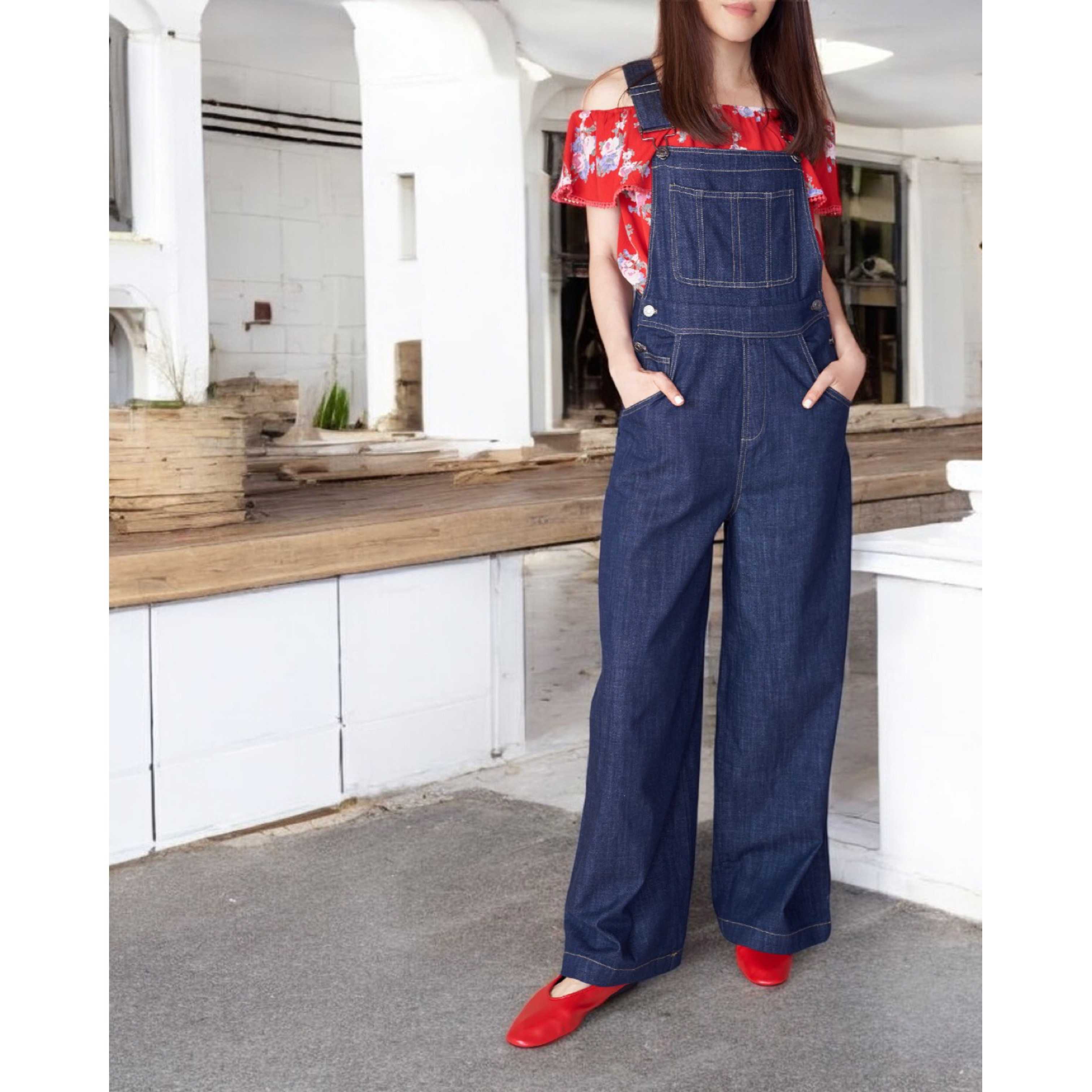 เอี๊ยมยีนส์ wide leg สี dark wash