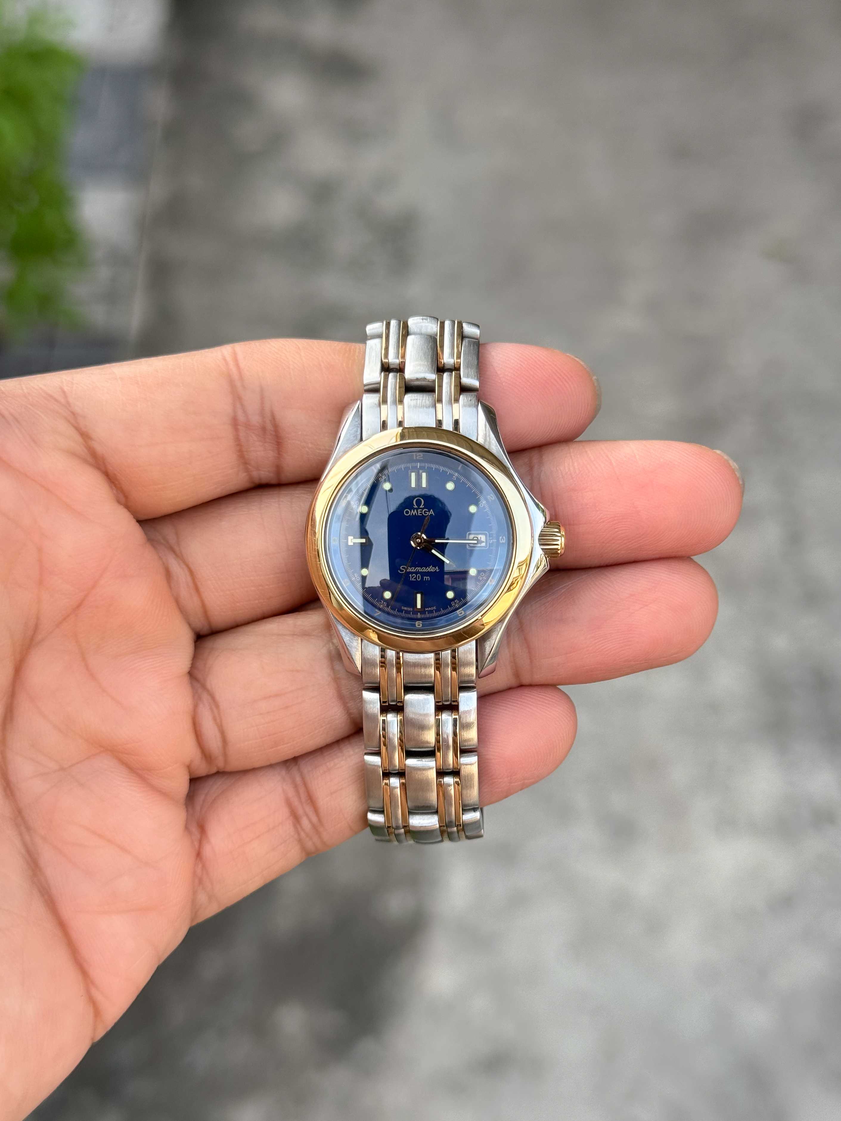 Omega Seamaster 2tone 18K Lady Size Quartz Blue Dial