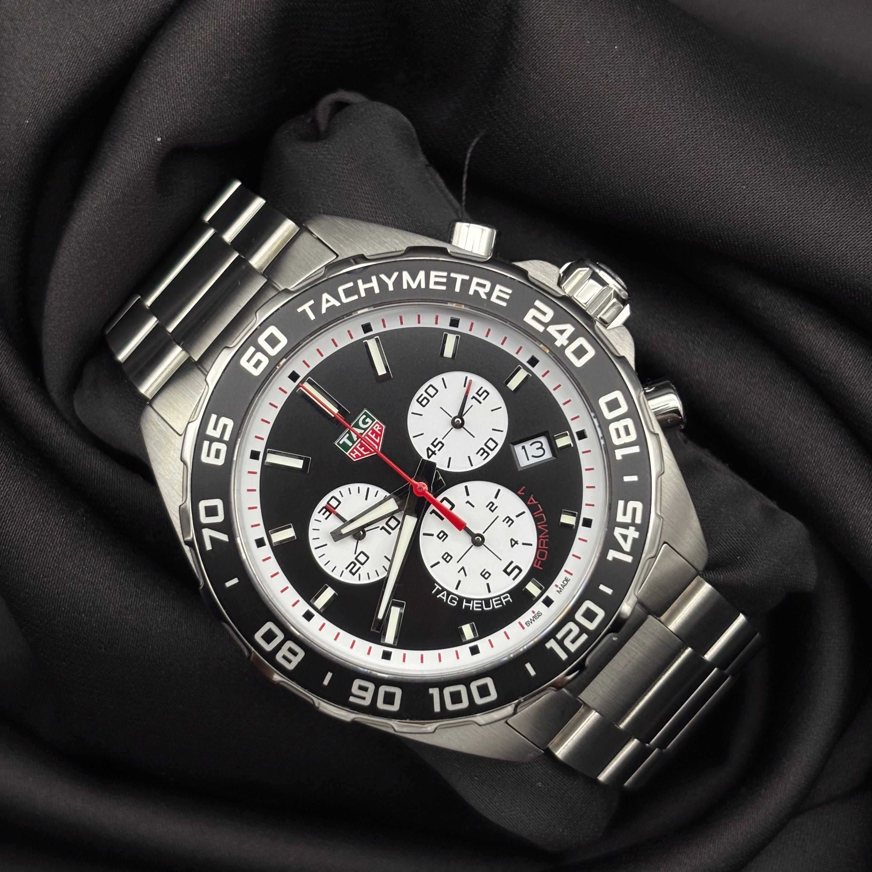 Tag Heuer King F1 ขอบฟิล์ม จับเวลา 