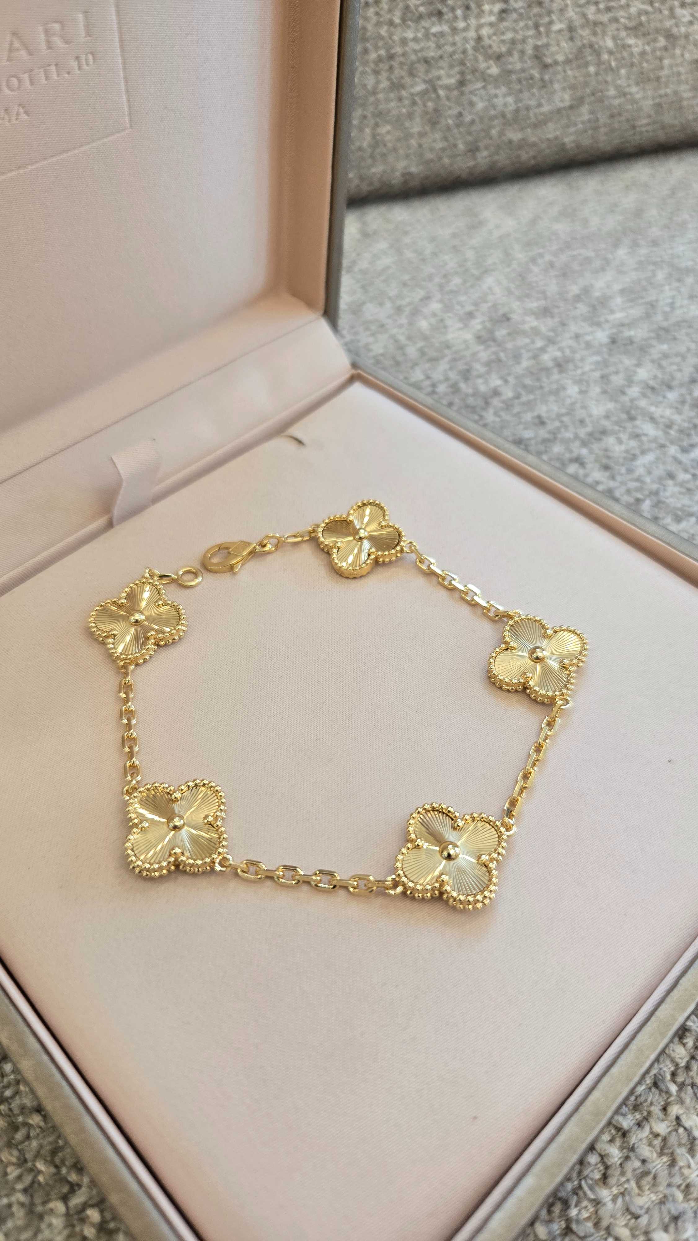 ข้อมือ ทองล้วน