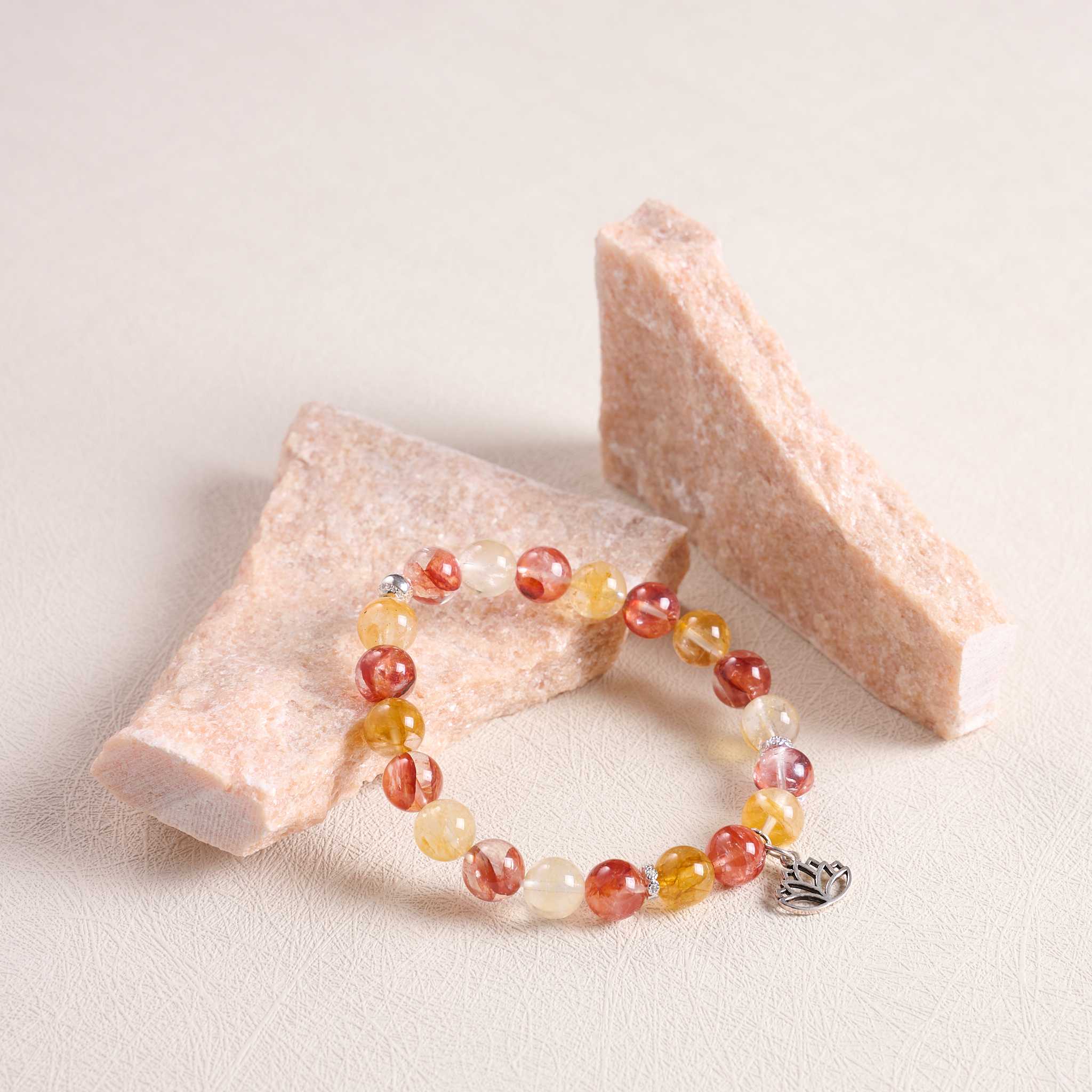 กำไลเสริมสร้างความมั่นใจให้กับตัวเอง ❤️💛 Hematoid in Quartz