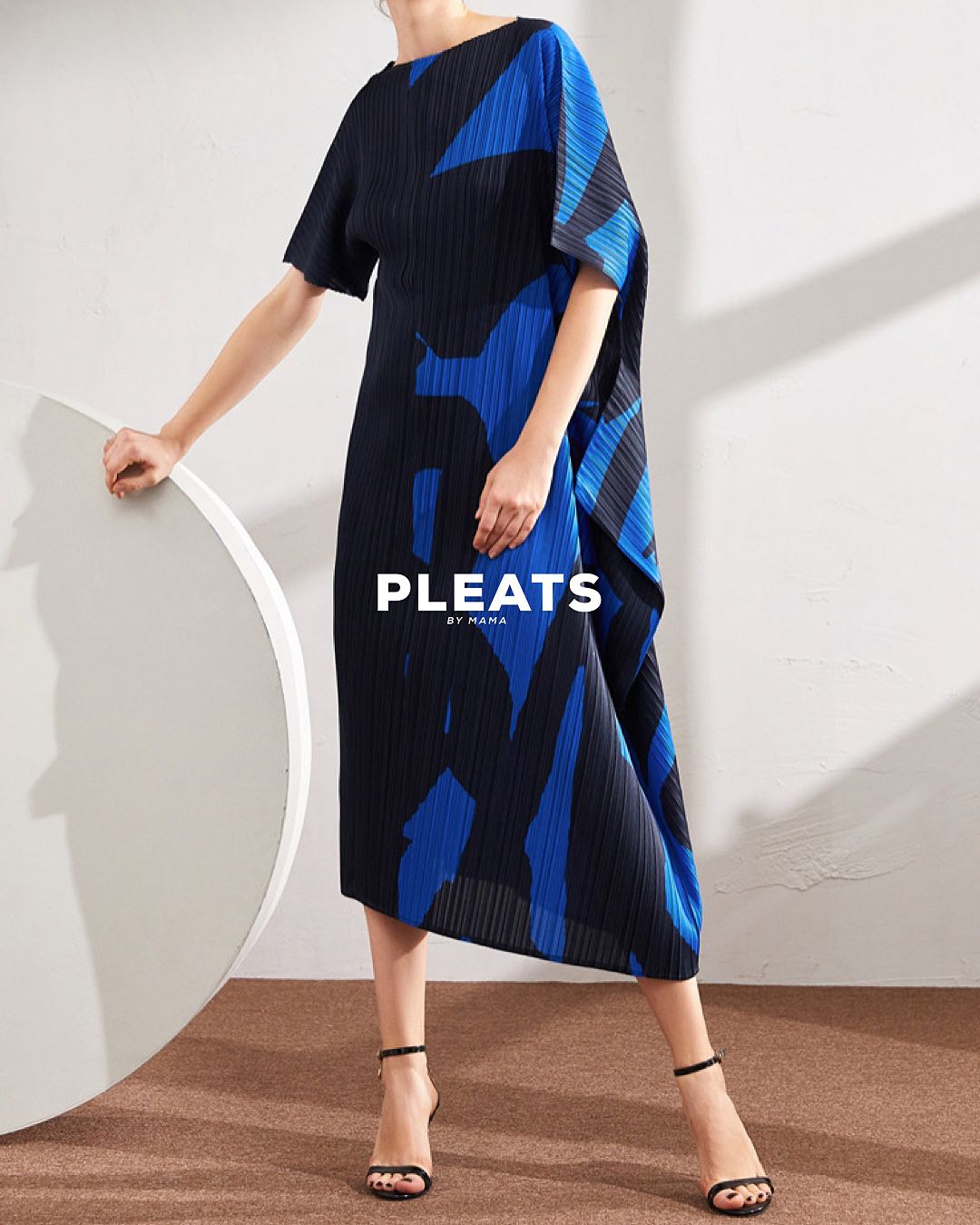 PLEATS DRESS - D094