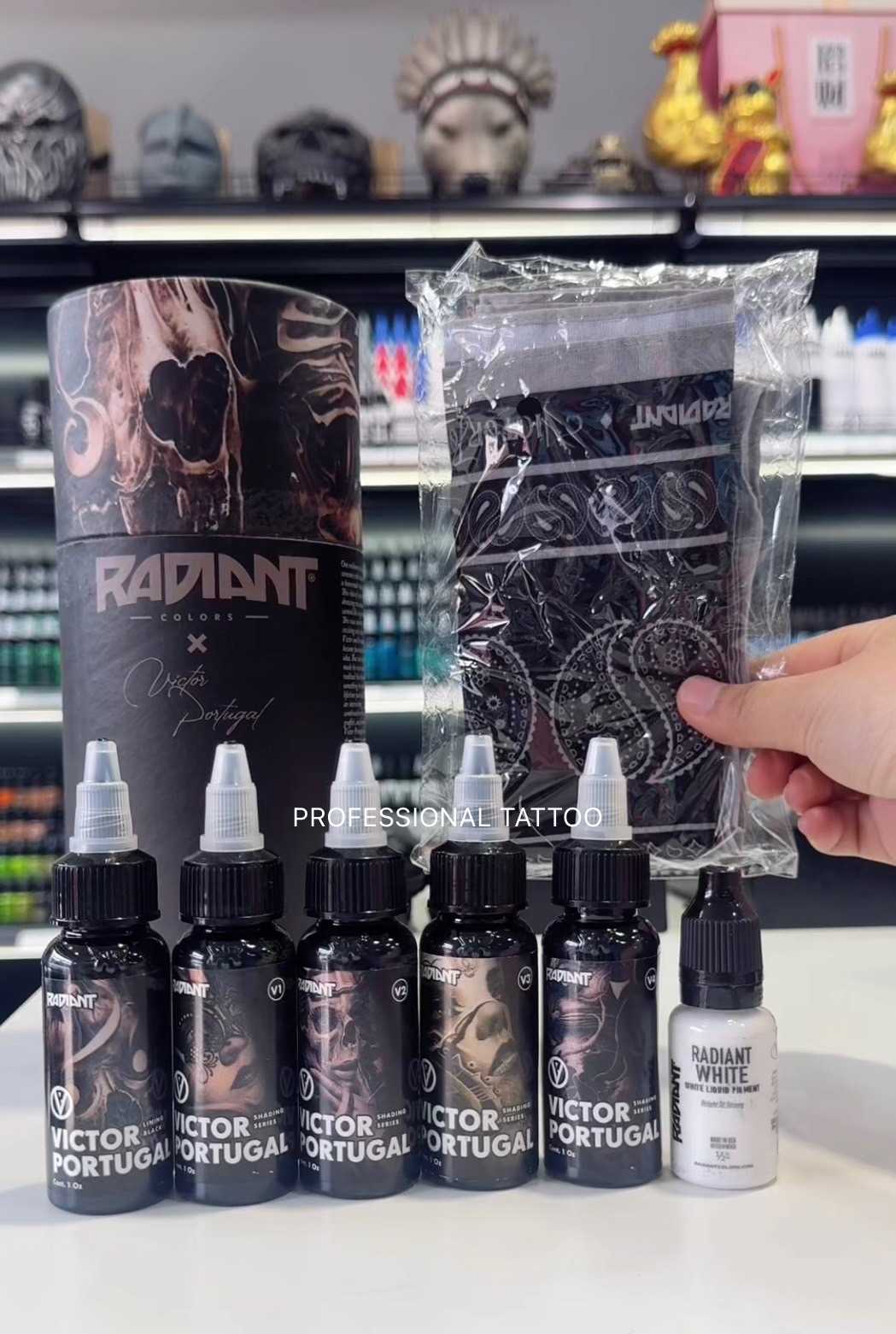 RADIANT ชุดสี VICTOR Portugal 1 ออนซ์ และสีขาว Radiant White ครึ่งออนซ์