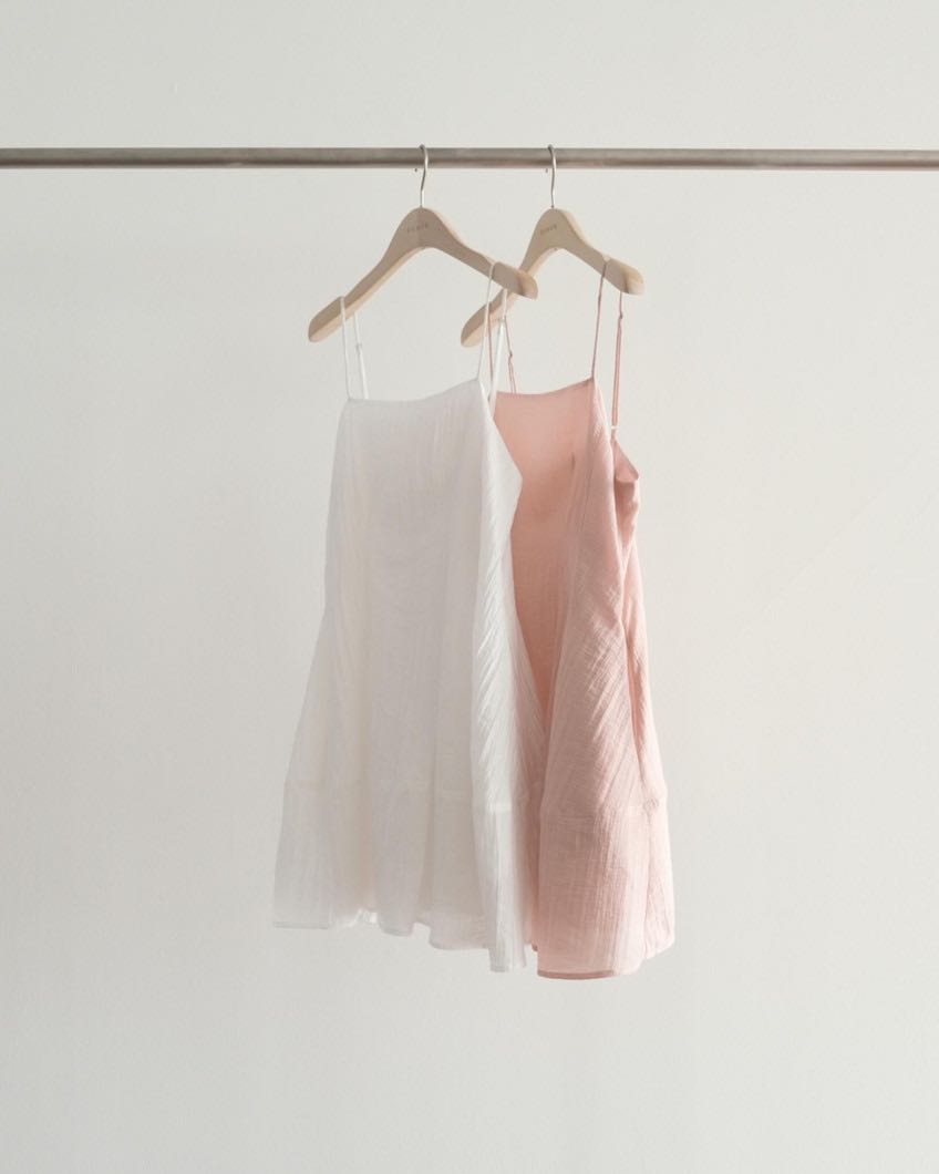 OUNCE — Erin Square Neck Slip Dress Korea Authentic Brand 🇰🇷 สั่งตรงจากเกาหลี Pre-order 7-10 วัน  