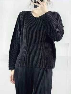 PleatByNisa B51 เสื้ออัดพลีทผ้าพรีเมียม เนื้อผ้าคุณภาพ Polyester100%