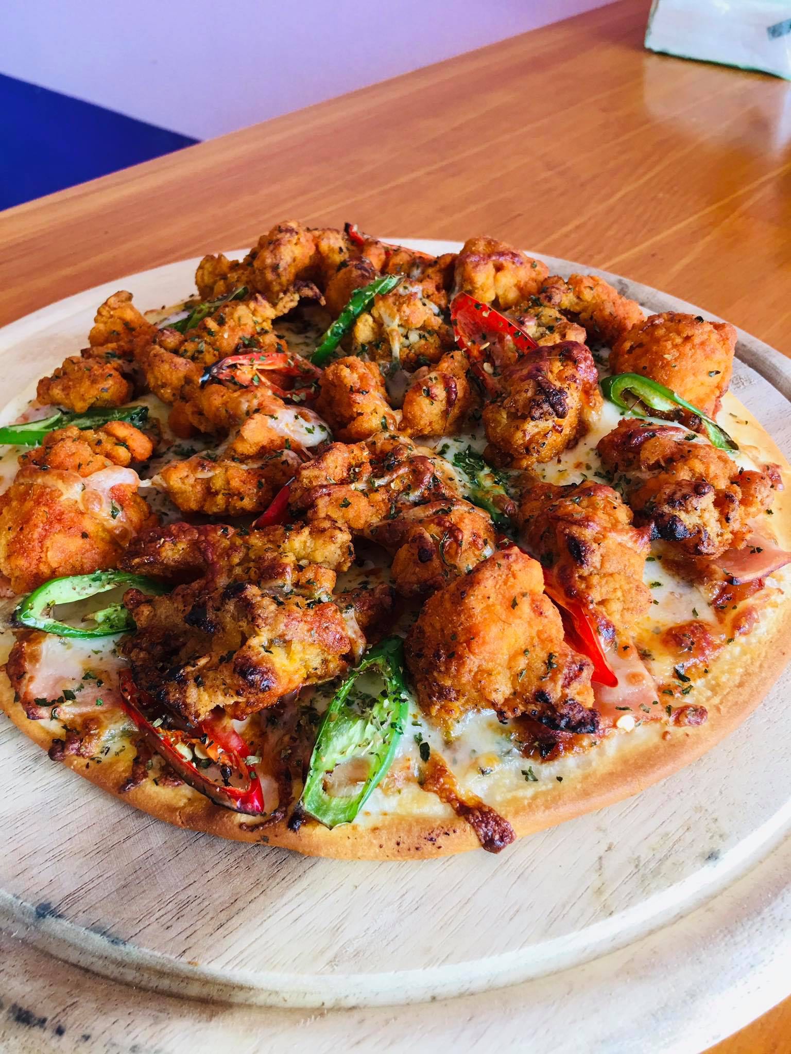 (New!)พิซซ่าไก่กรอบสไปซี่ - Spicy chicken dot pizza