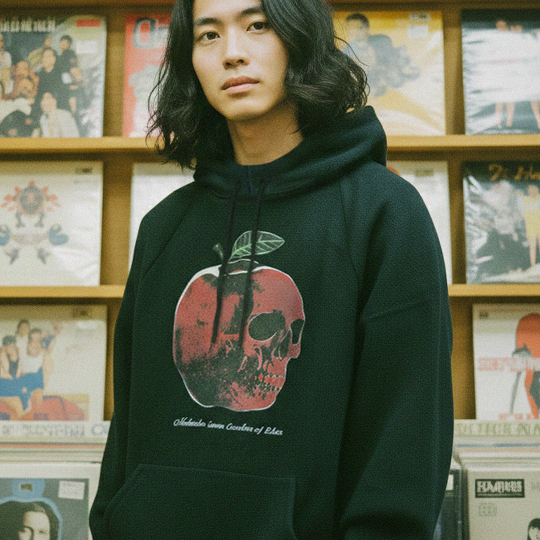 เสื้อ SECRETS GARDEN HOODIES