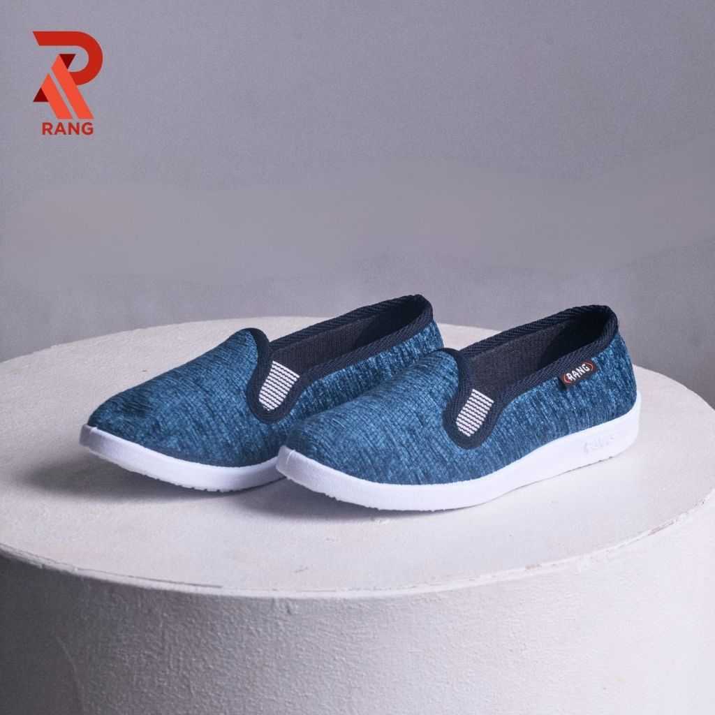 RANG รองเท้าแรง รุ่น 878 เนวี่ พื้นขาว เบอร์ 36-40